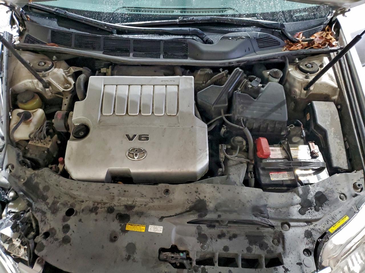 2011 TOYOTA Avalon