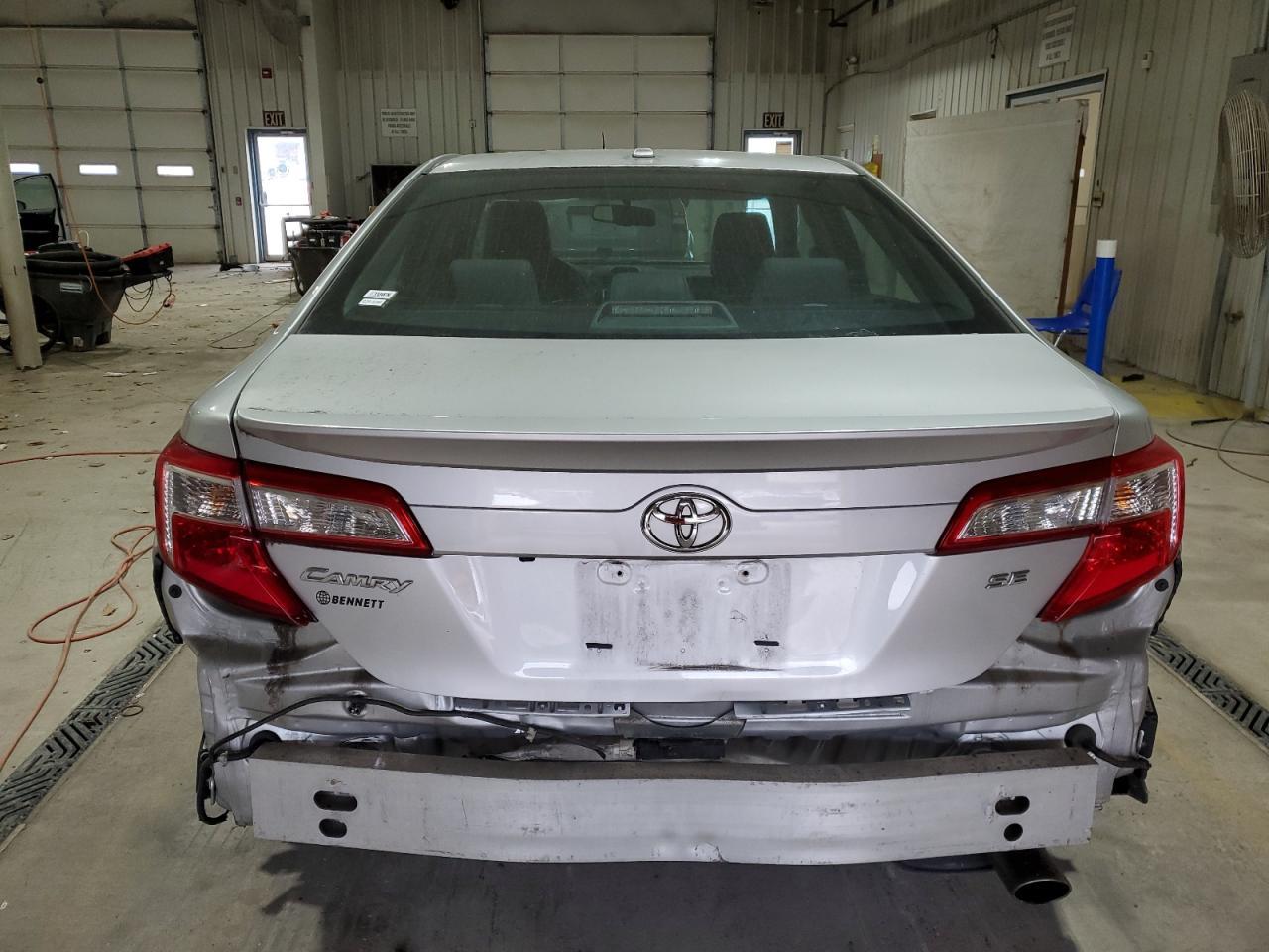 2014 TOYOTA CAMRY