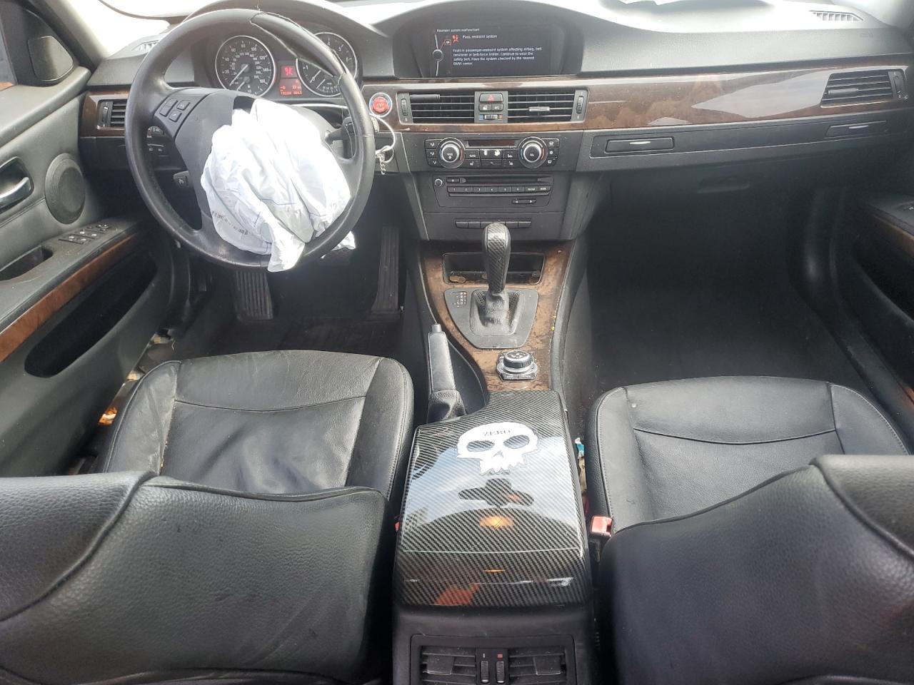2011 BMW 3 SERIES