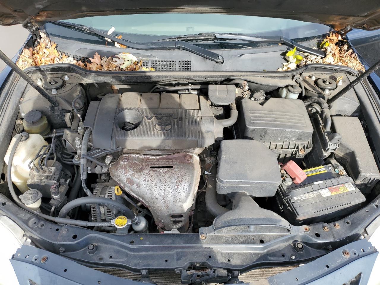2011 TOYOTA CAMRY