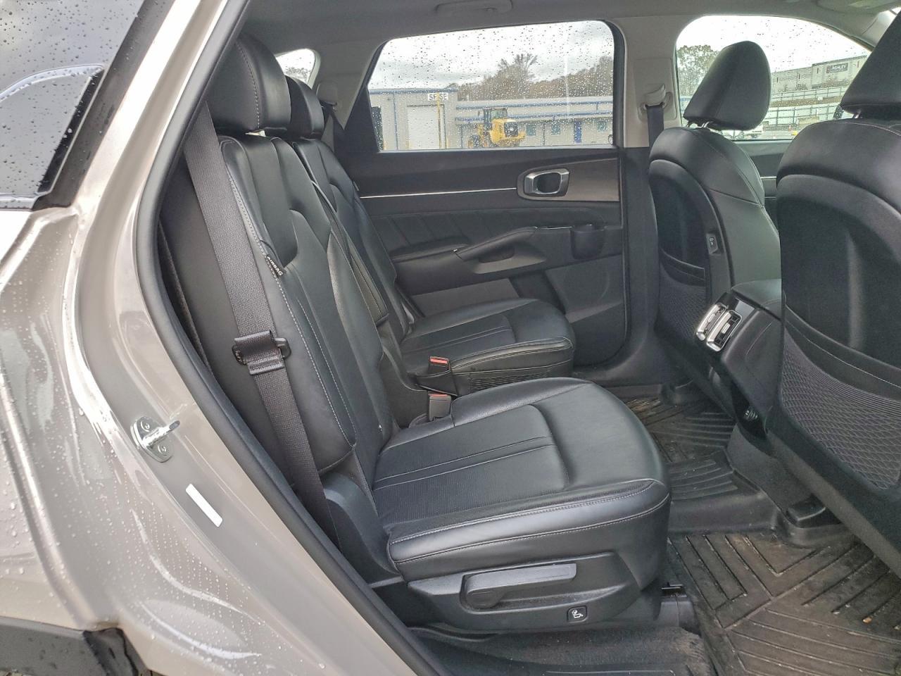 2024 KIA SORENTO