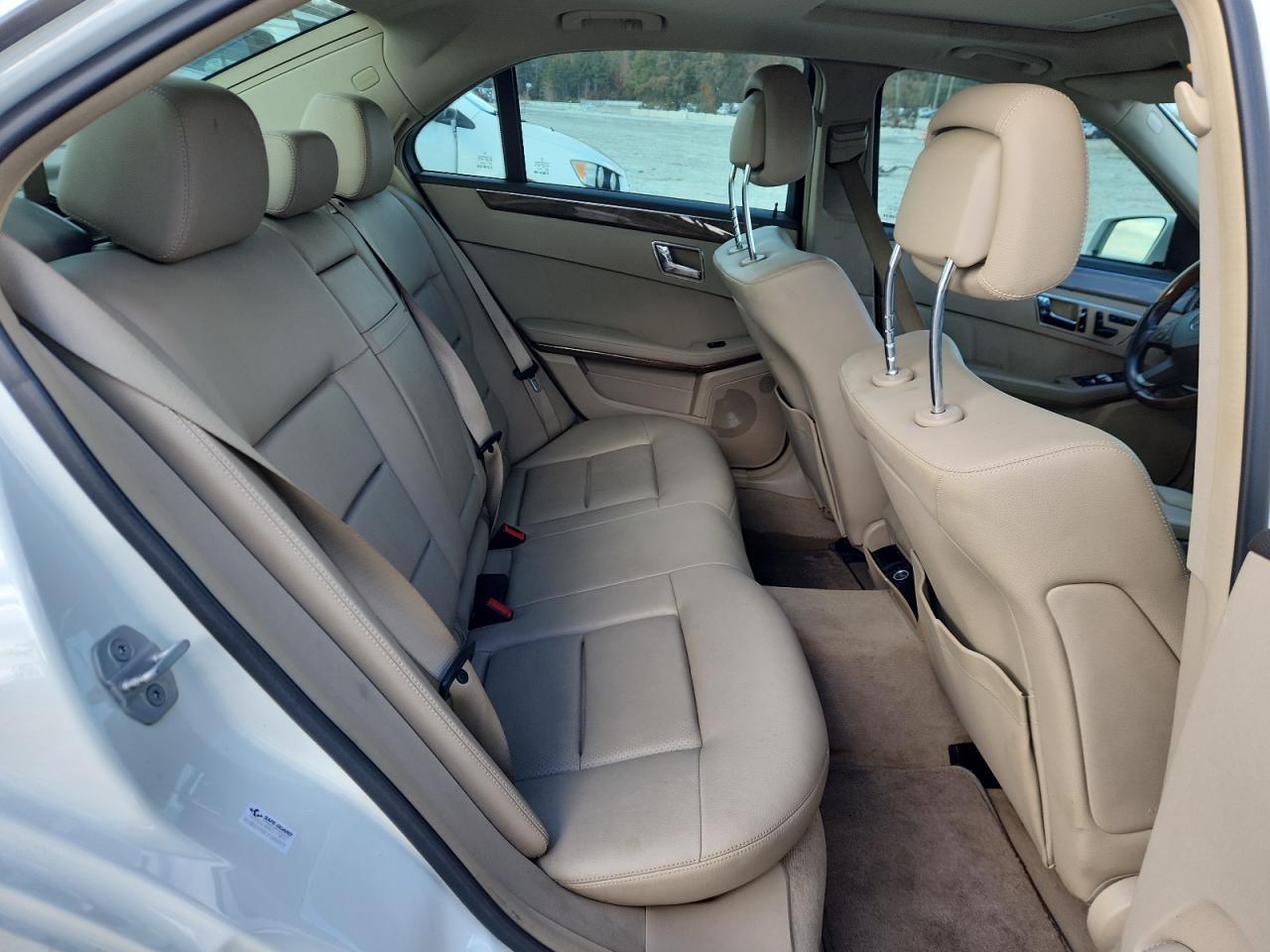 2011 MERCEDES-BENZ E-Class