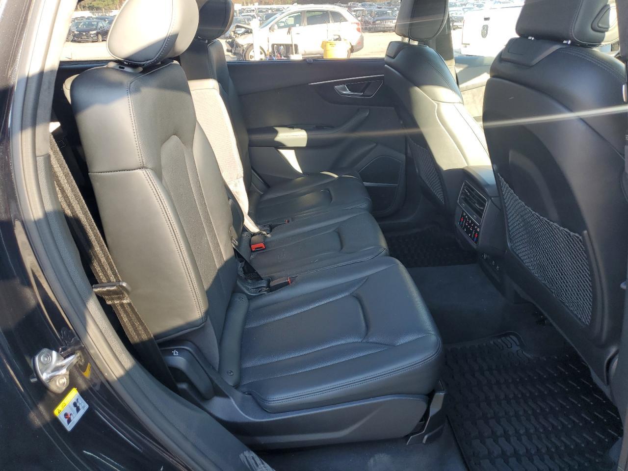 2021 AUDI Q7