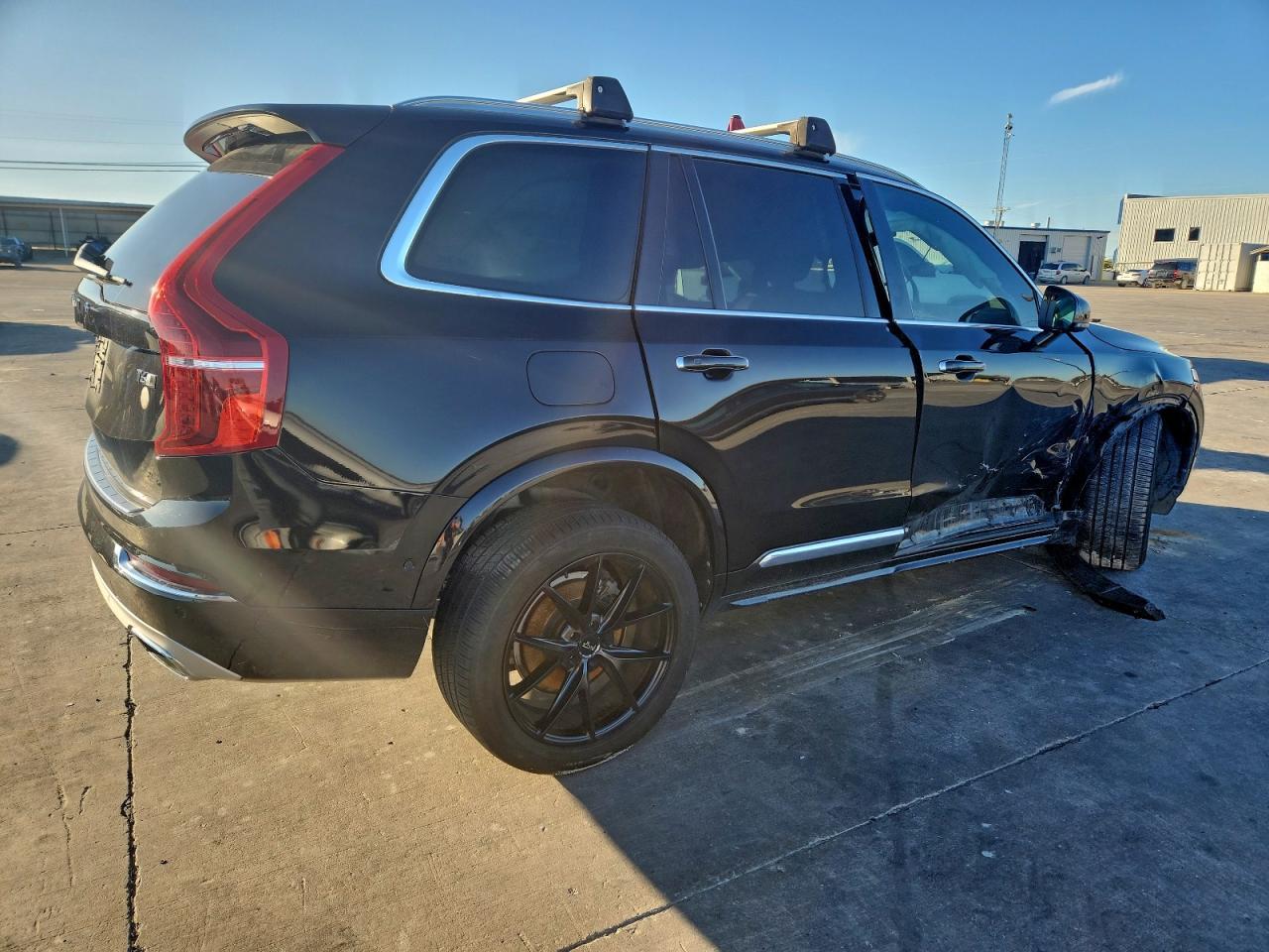 2016 VOLVO XC90