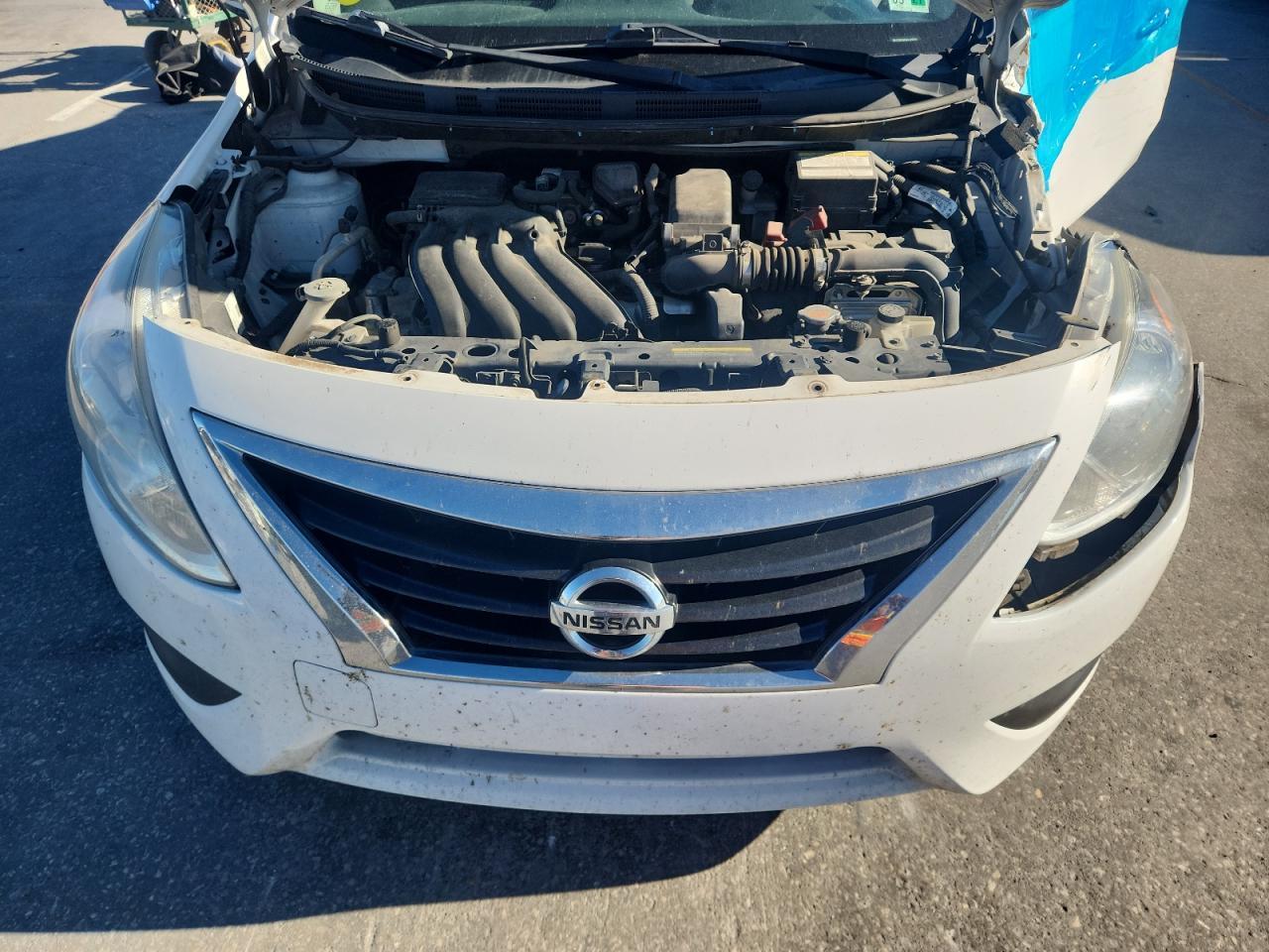 2017 NISSAN VERSA