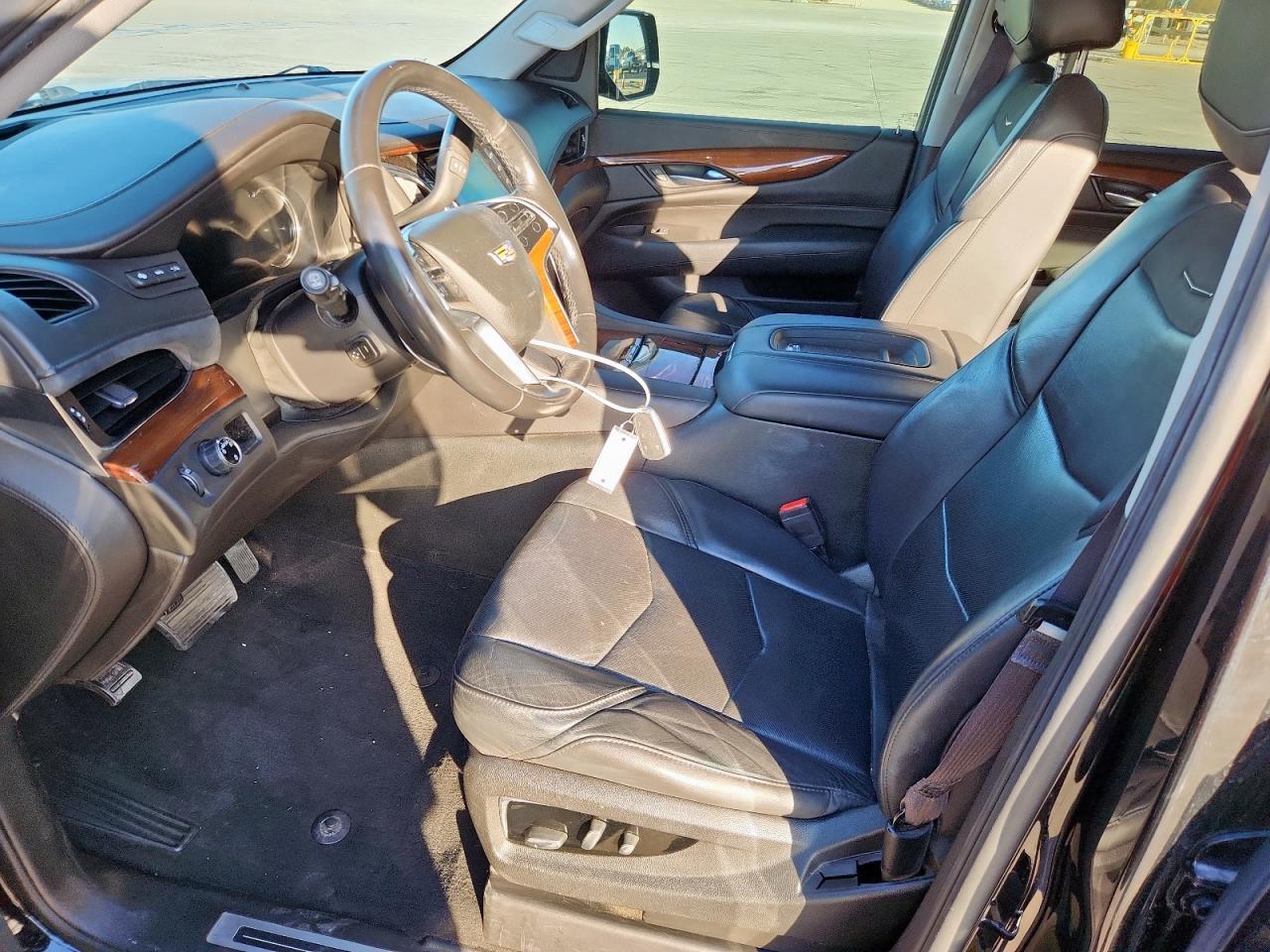 2017 CADILLAC ESCALADE