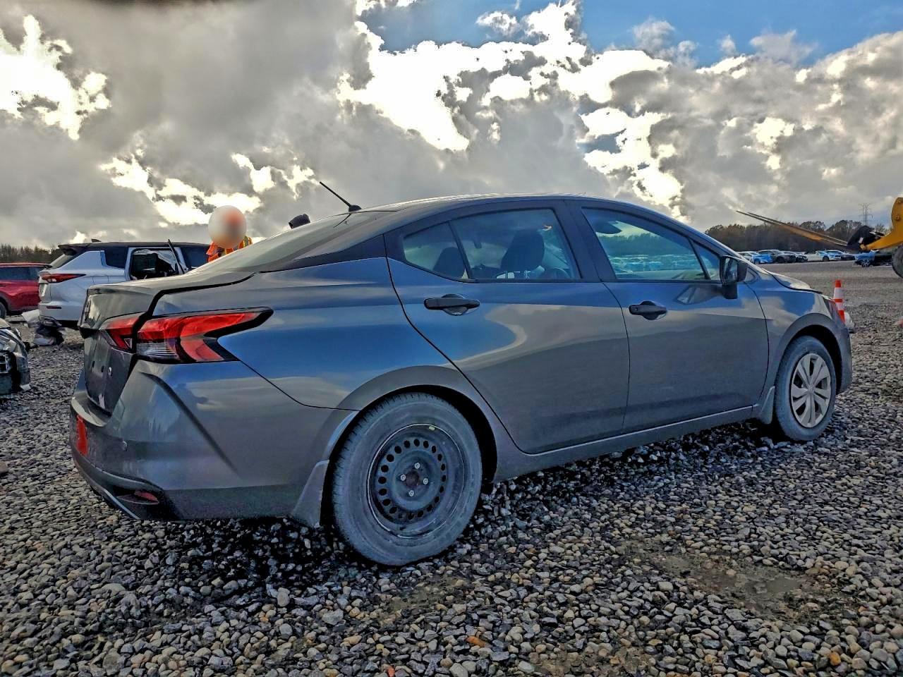 2023 NISSAN VERSA
