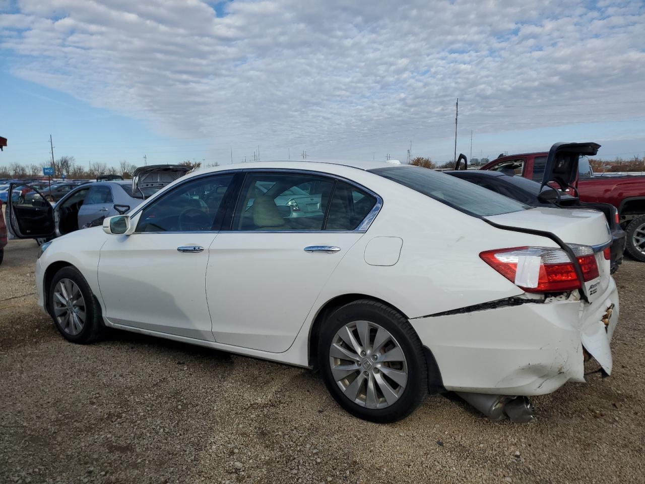 2015 HONDA ACCORD