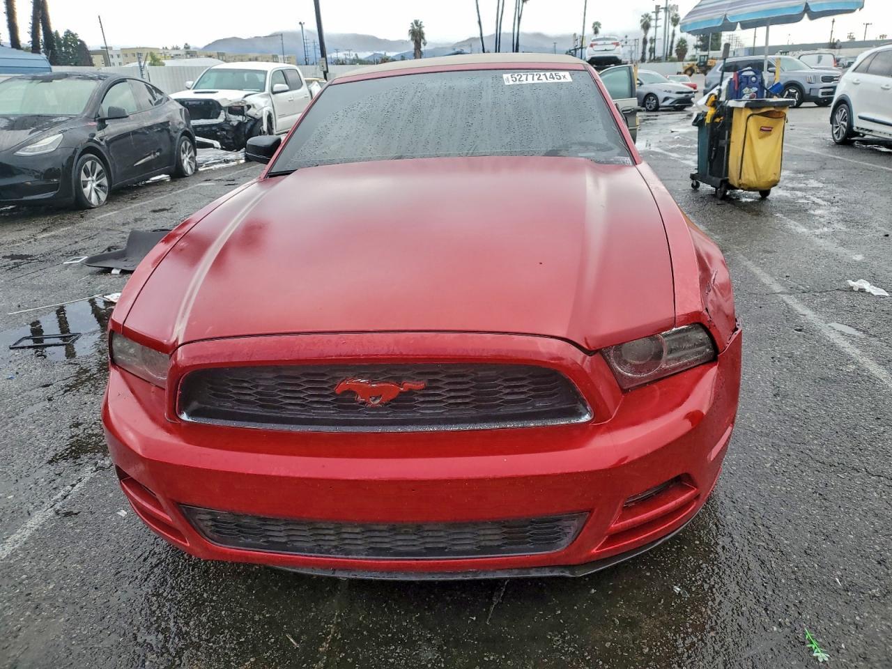 2013 FORD MUSTANG