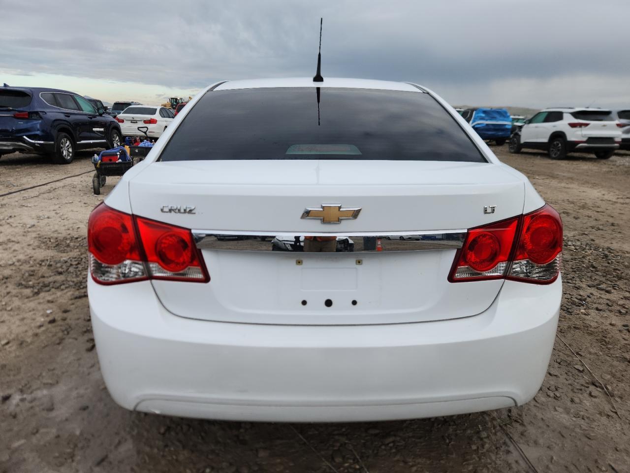 2011 CHEVROLET CRUZE