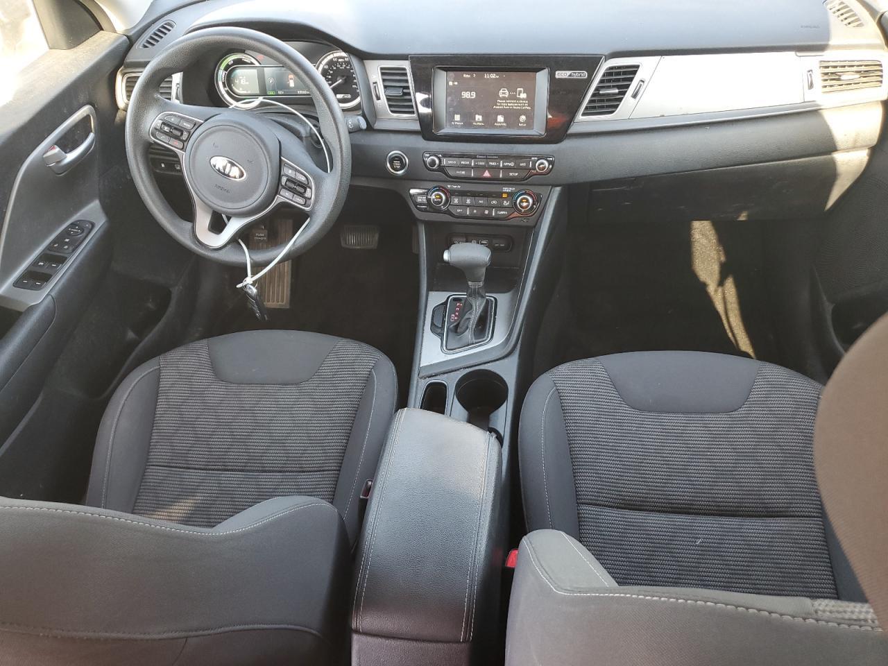 2017 KIA Niro