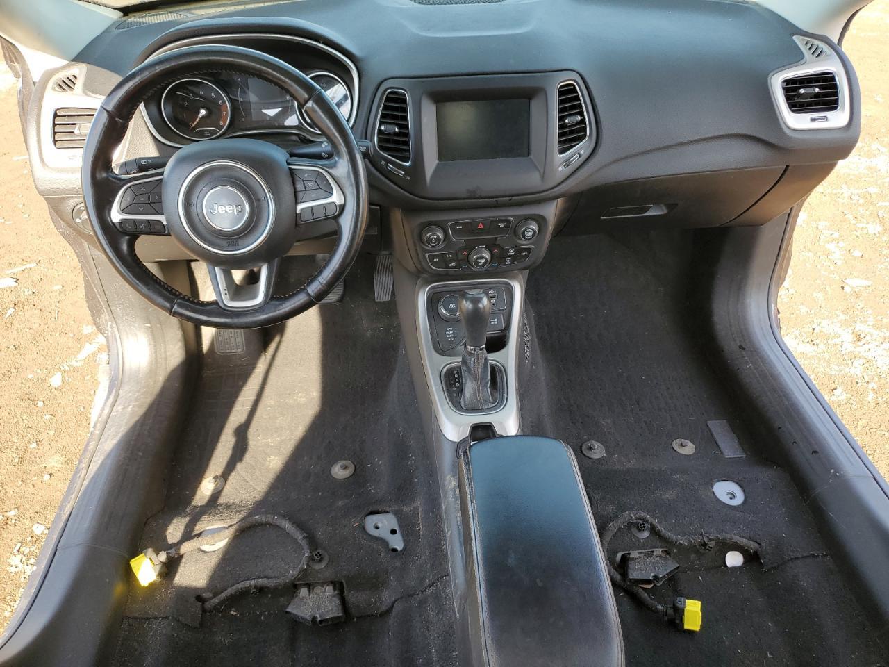 2020 JEEP Compass