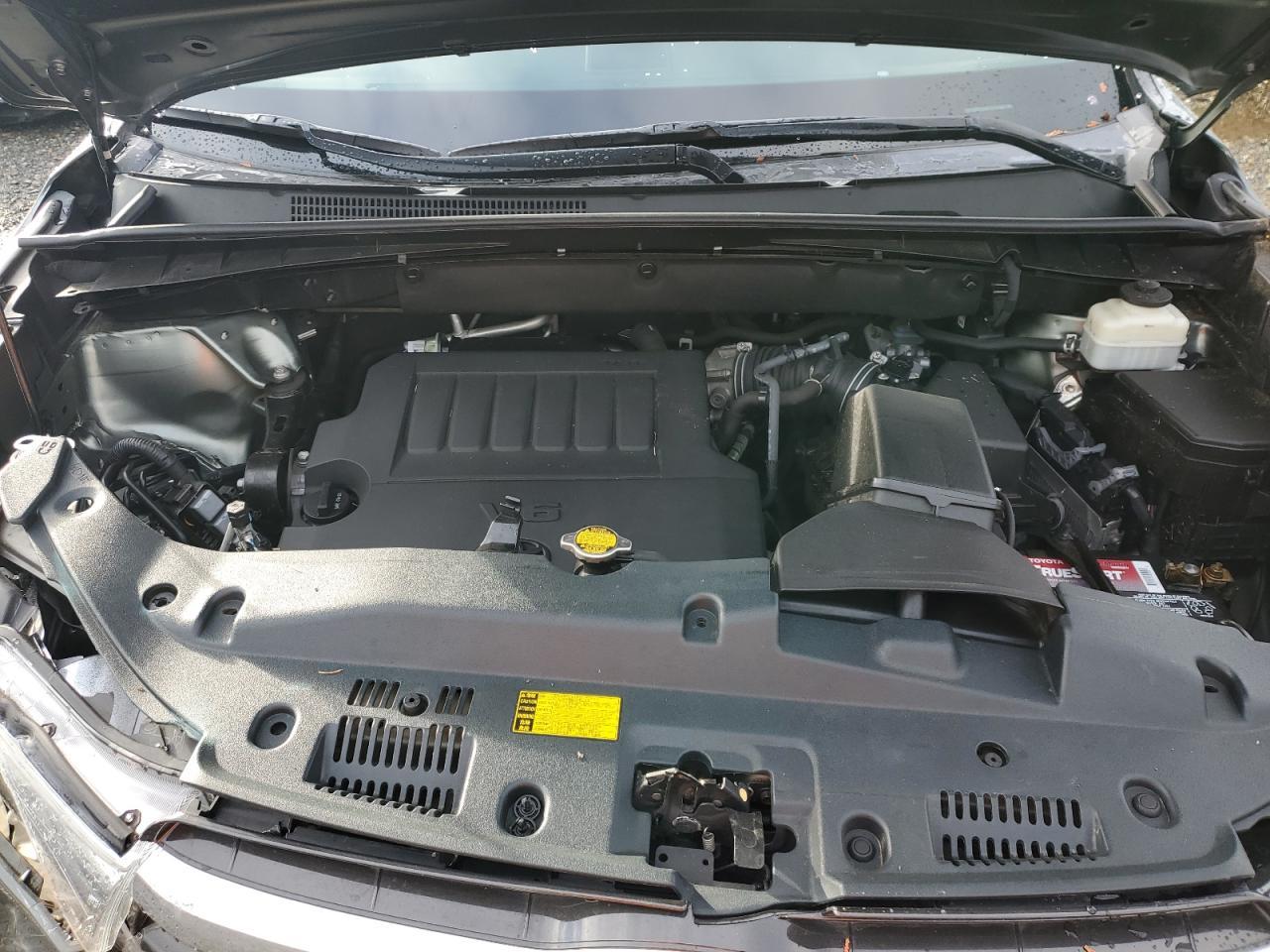2015 TOYOTA HIGHLANDER