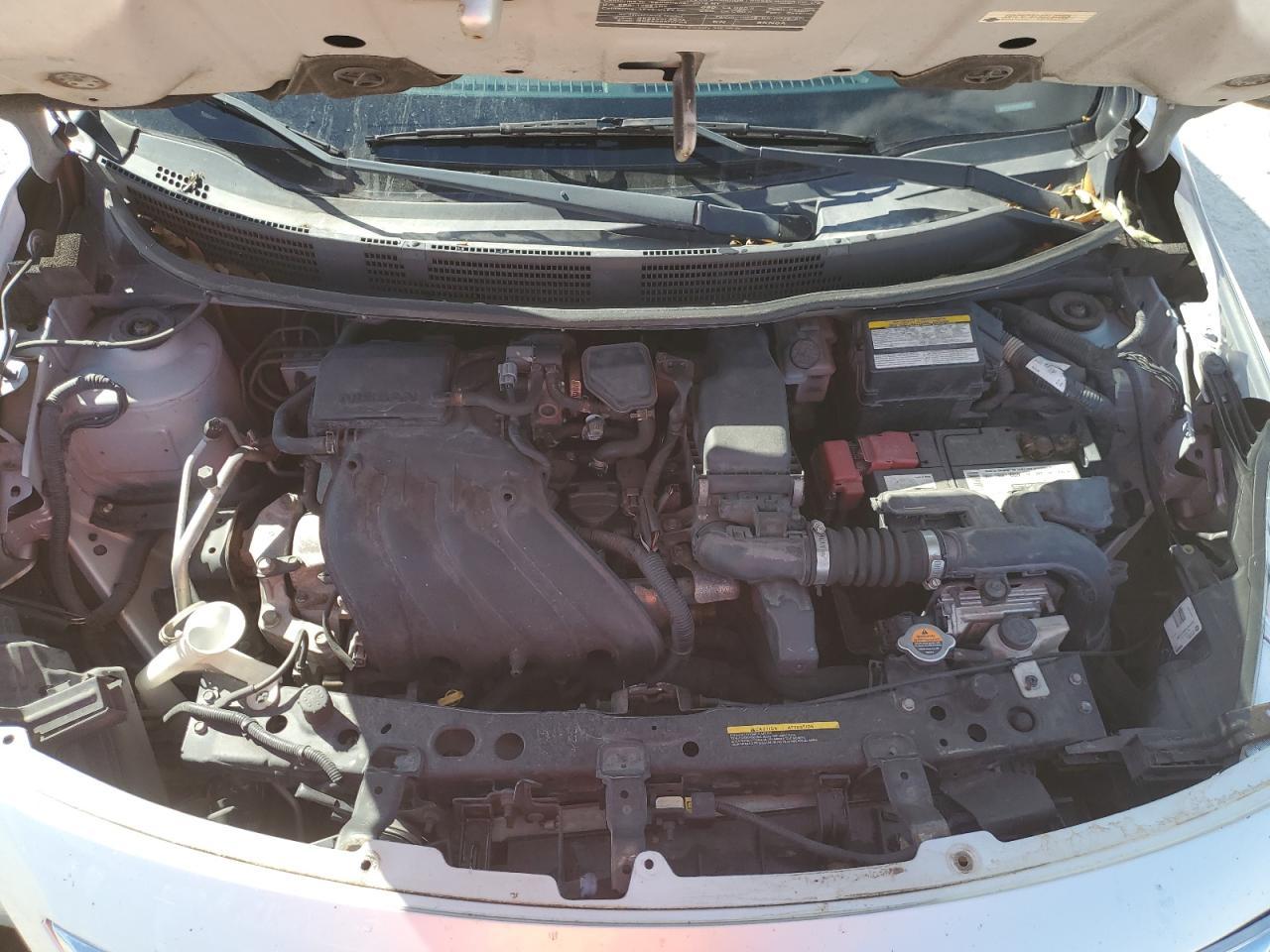 2016 NISSAN VERSA