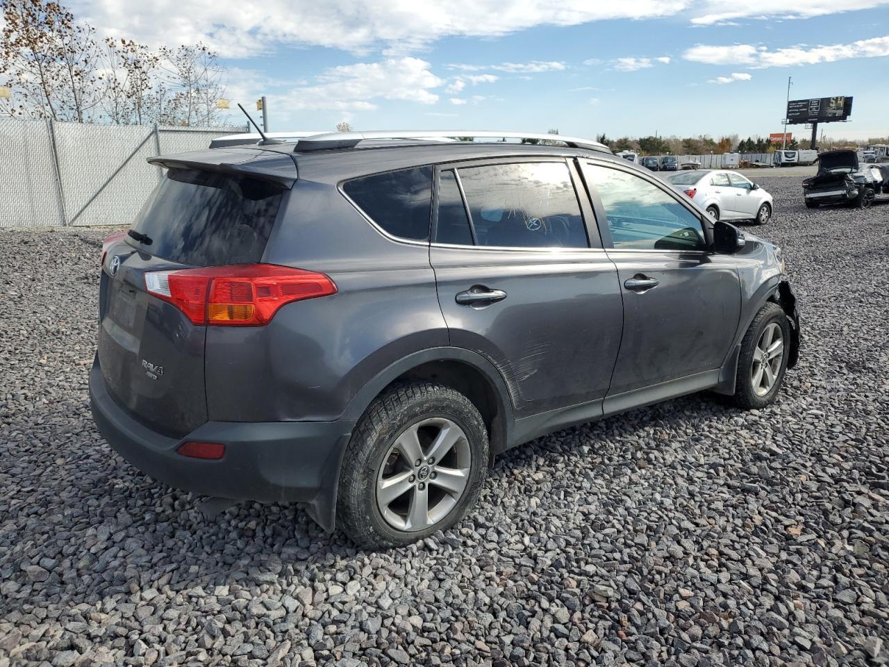2015 TOYOTA RAV4