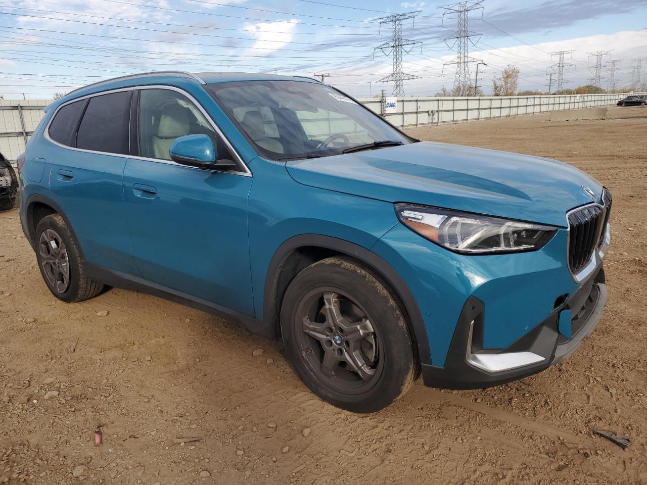 2023 BMW X1