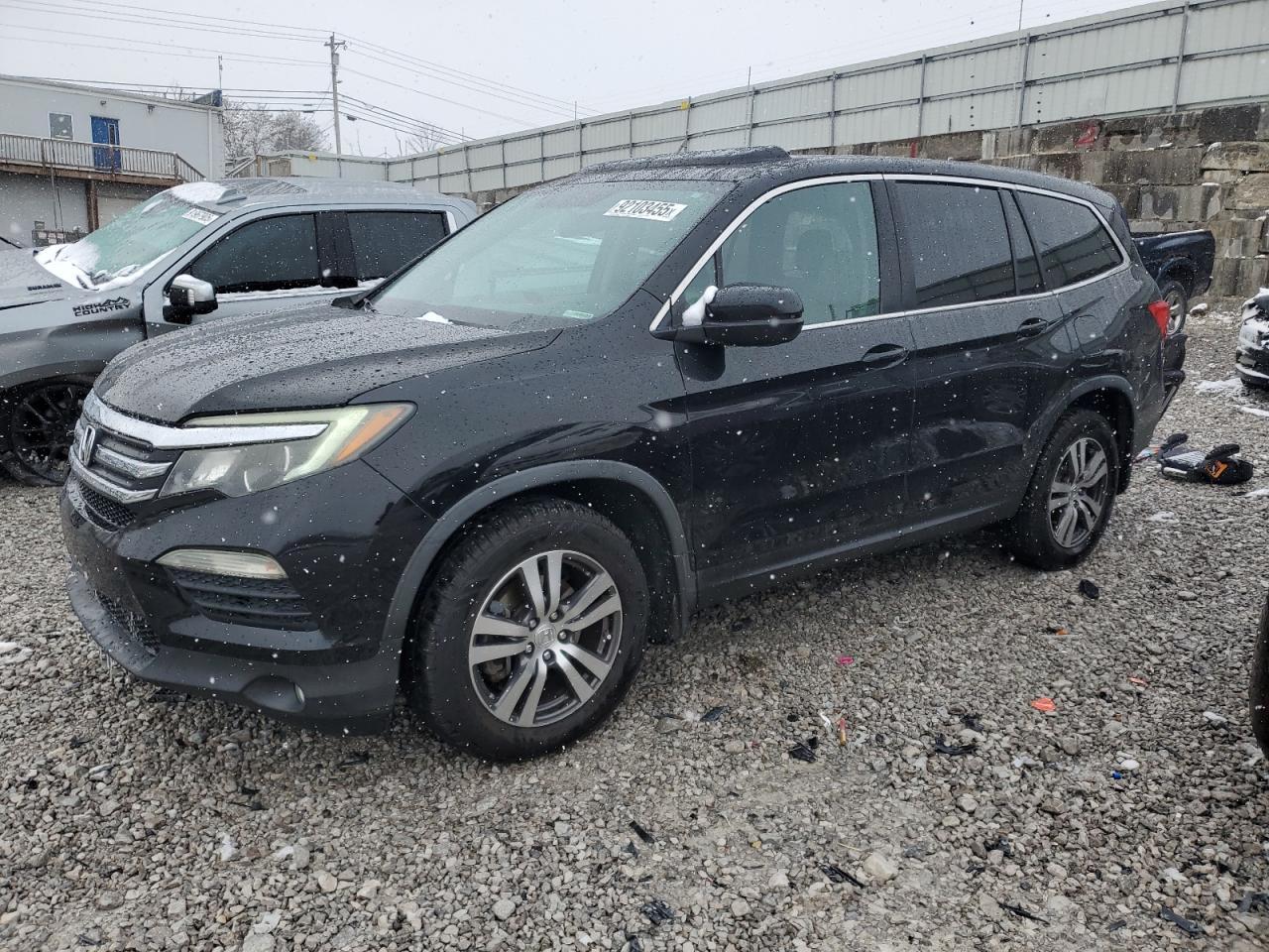 2016 HONDA PILOT
