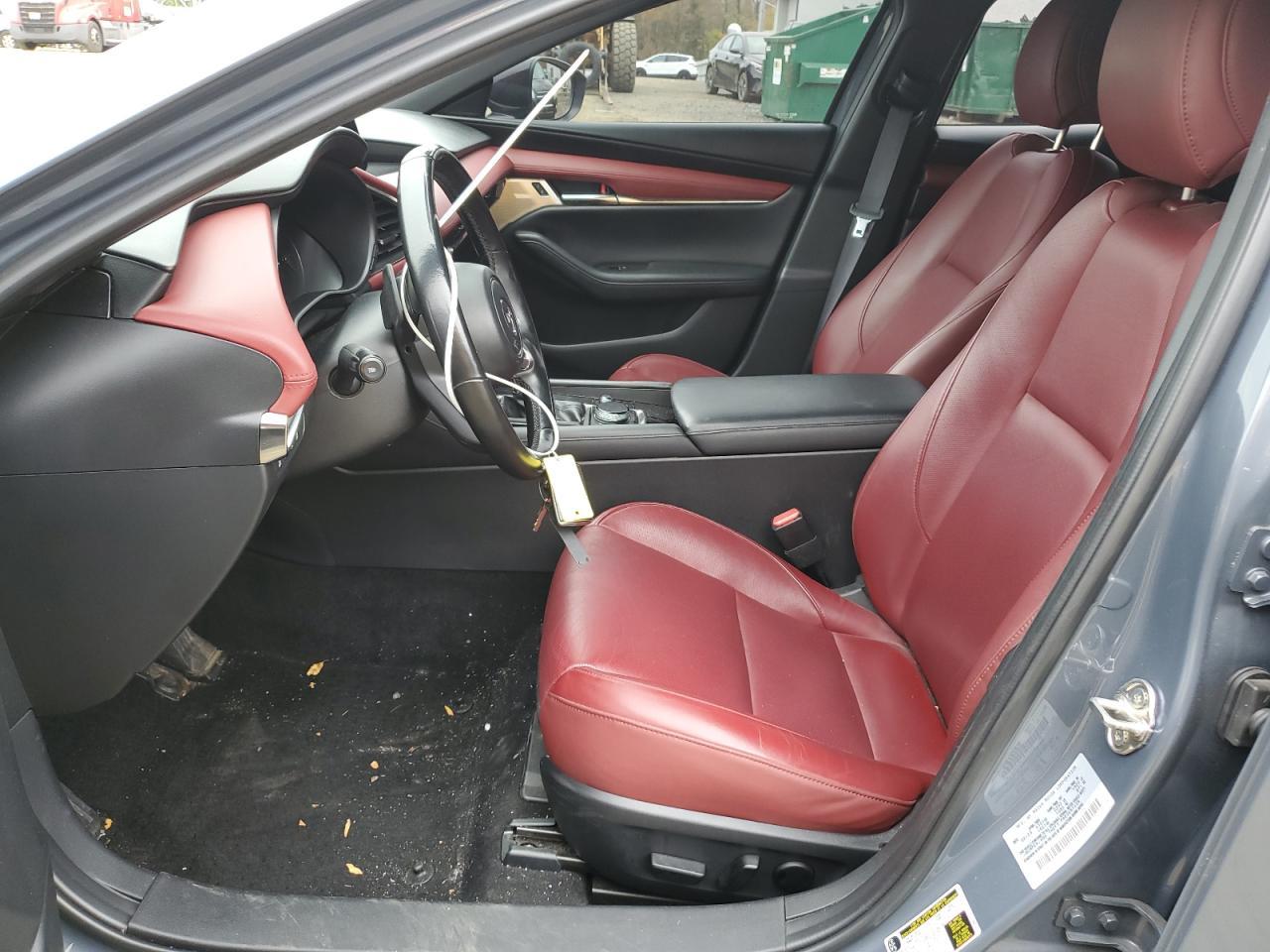 2023 MAZDA 3