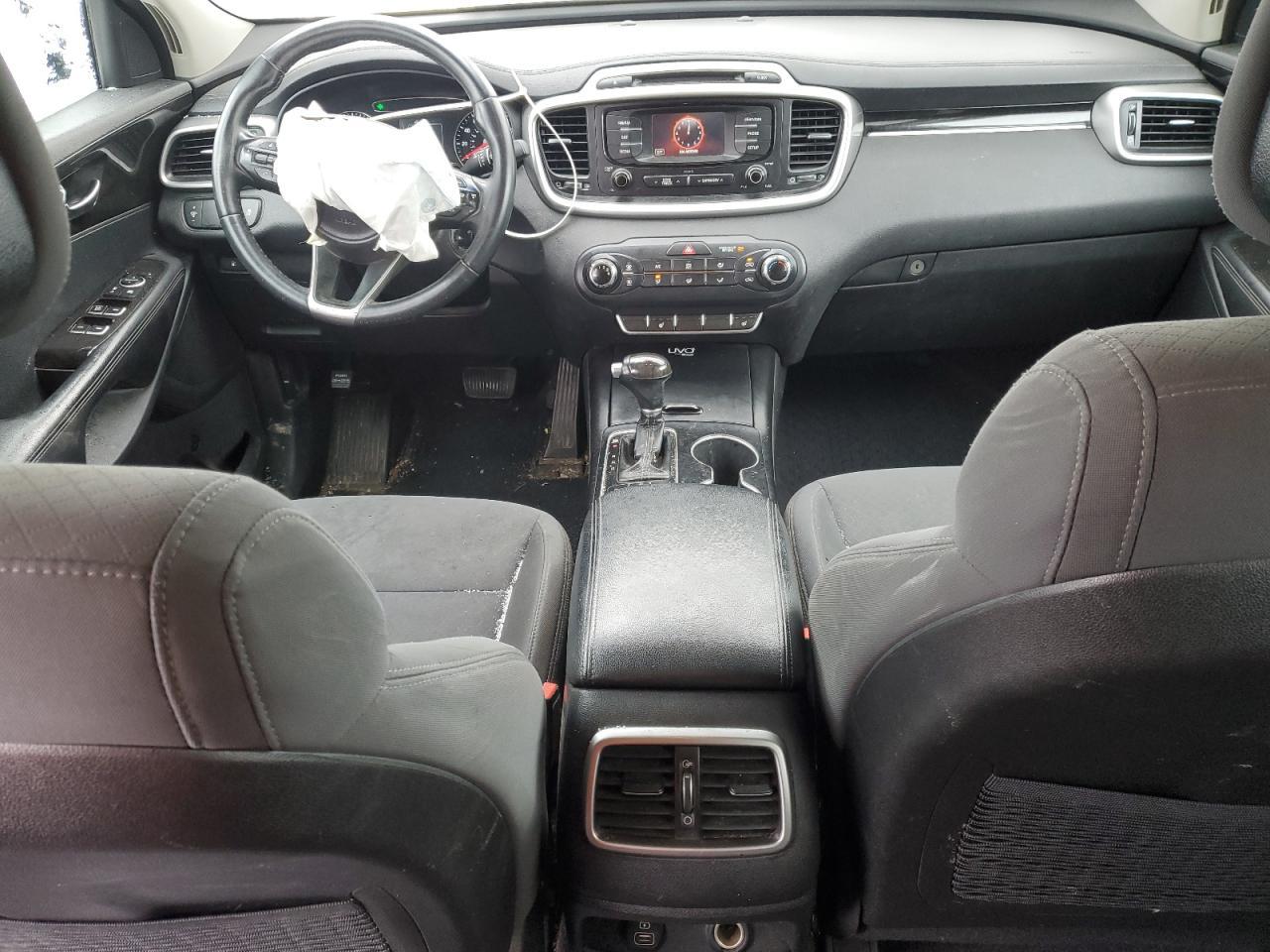 2016 KIA SORENTO