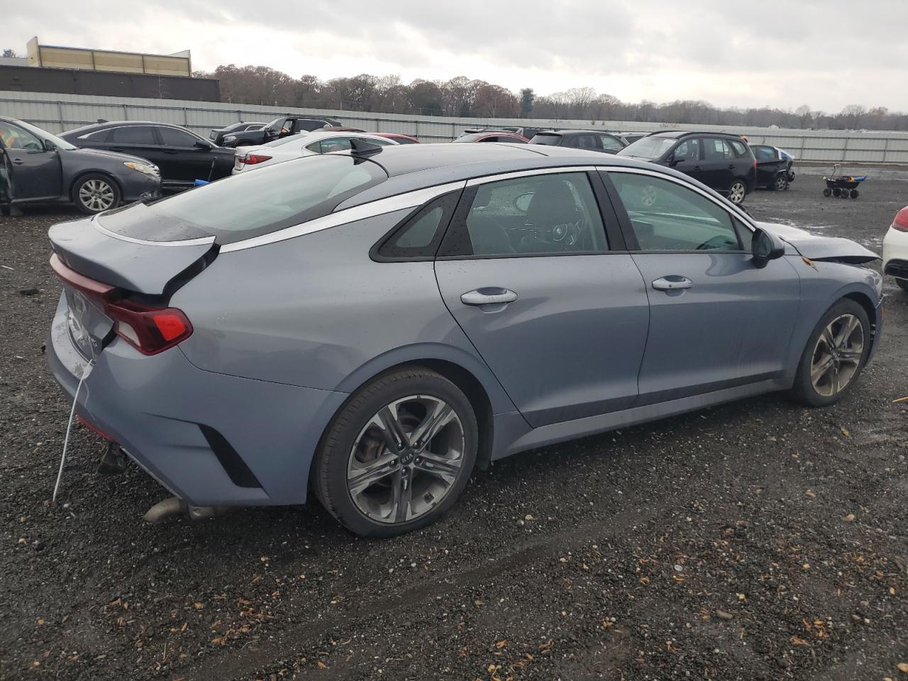 2021 KIA K5