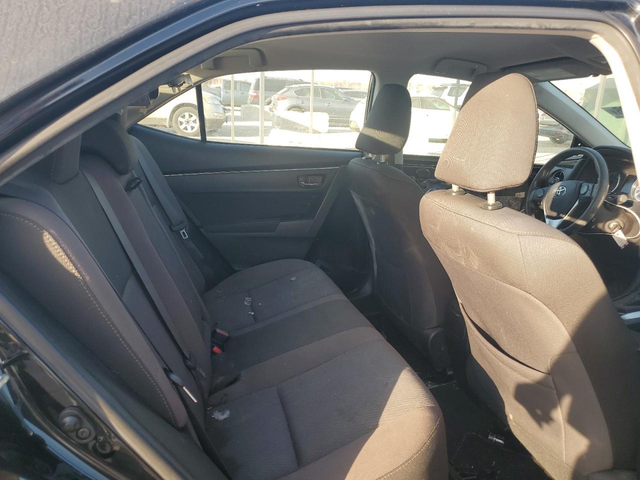 2017 TOYOTA COROLLA