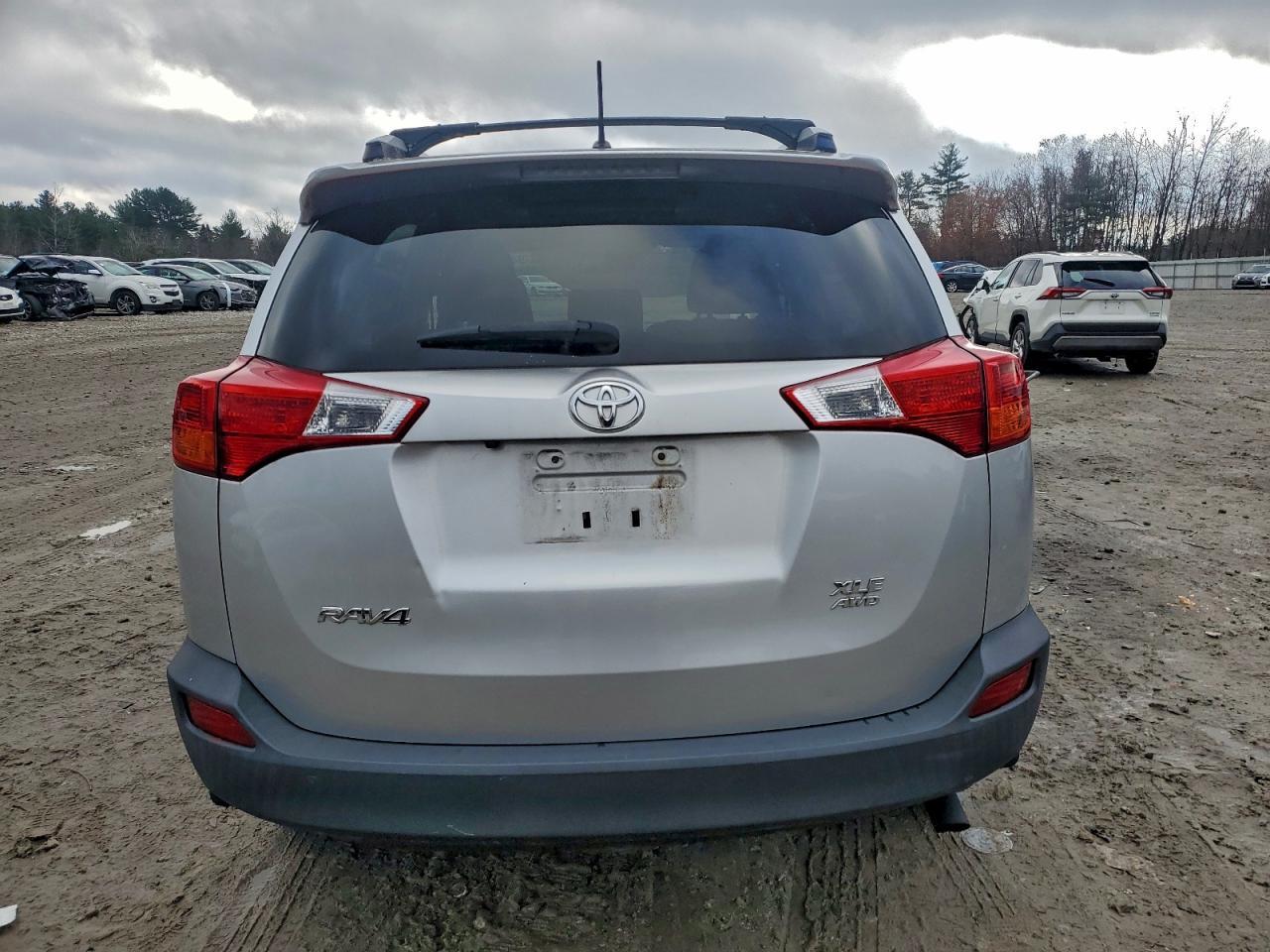 2013 TOYOTA RAV4