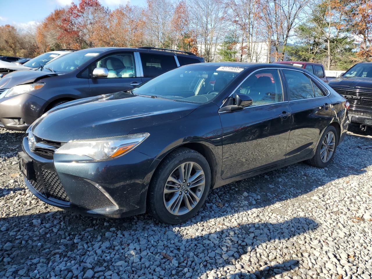 2017 TOYOTA CAMRY