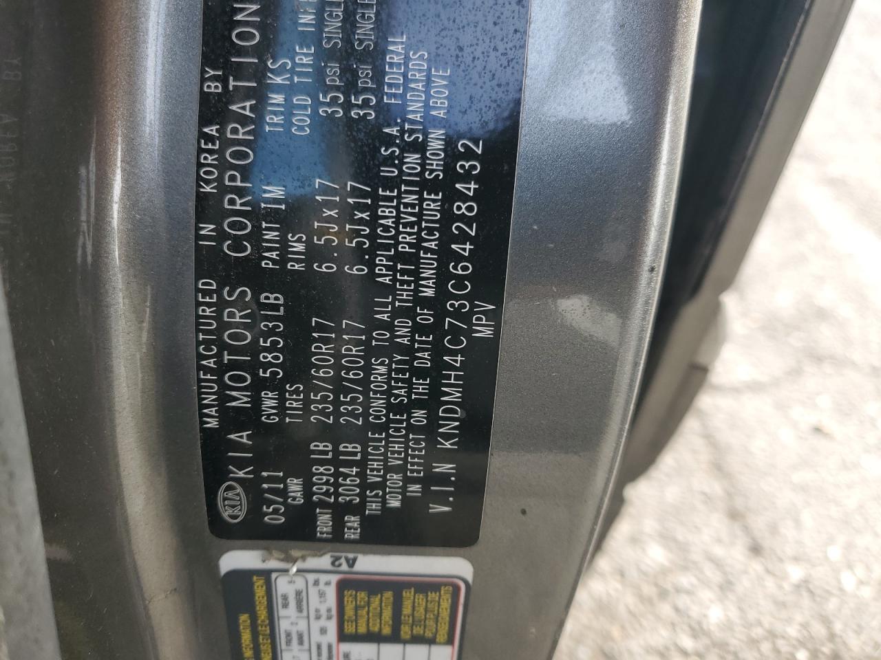 2012 KIA SEDONA