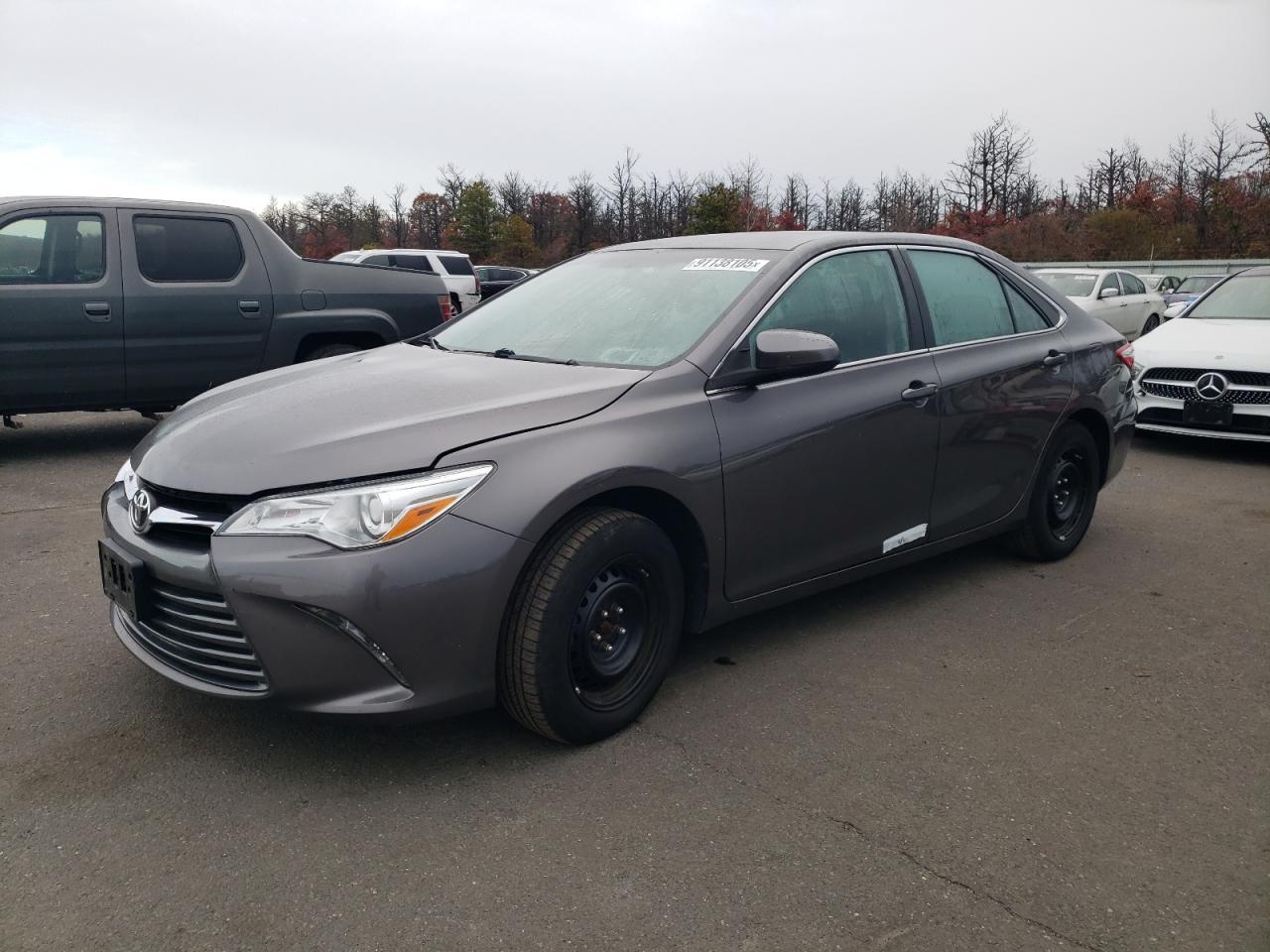 2016 TOYOTA CAMRY