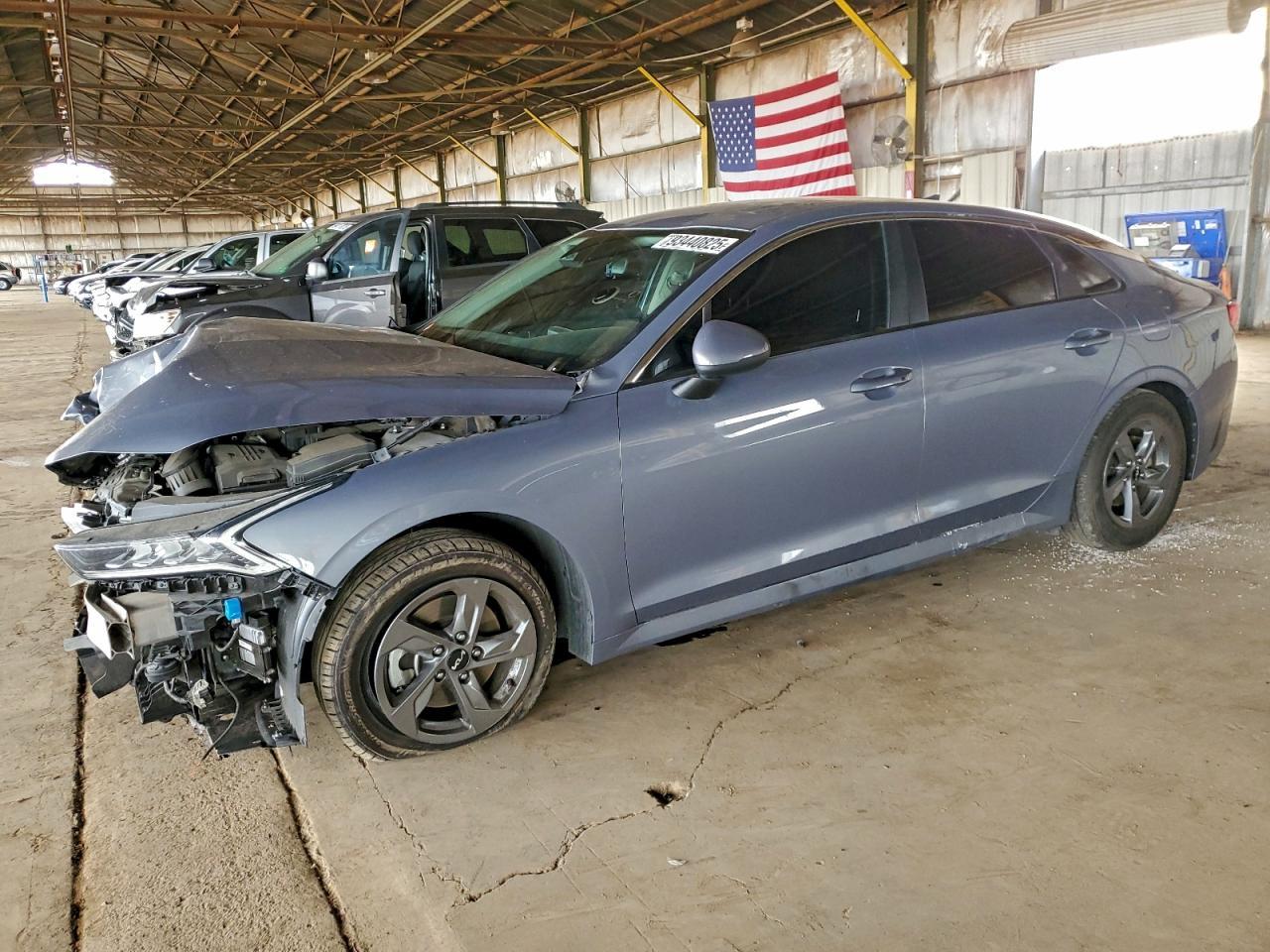 2022 KIA K5