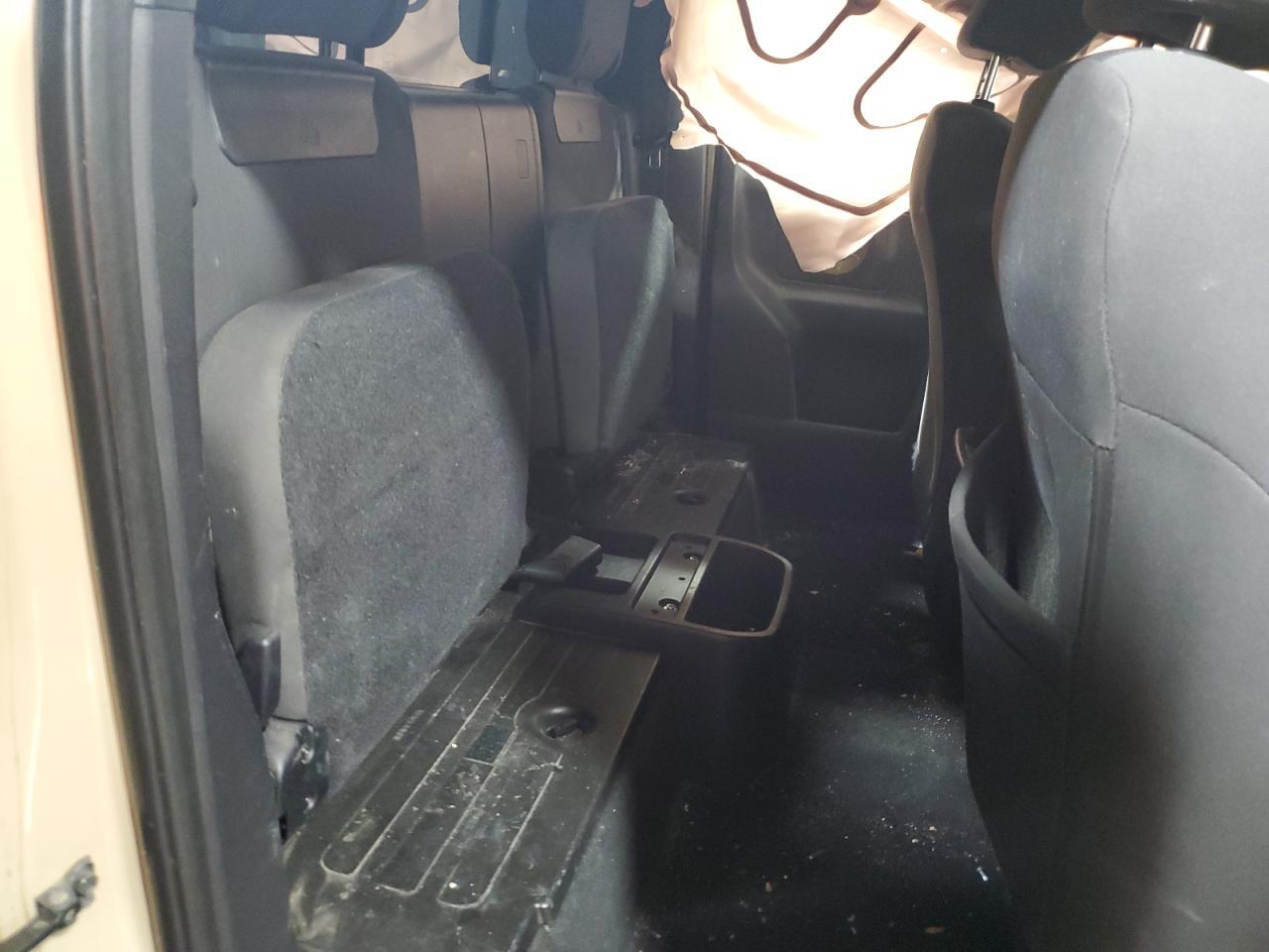 2016 TOYOTA TACOMA