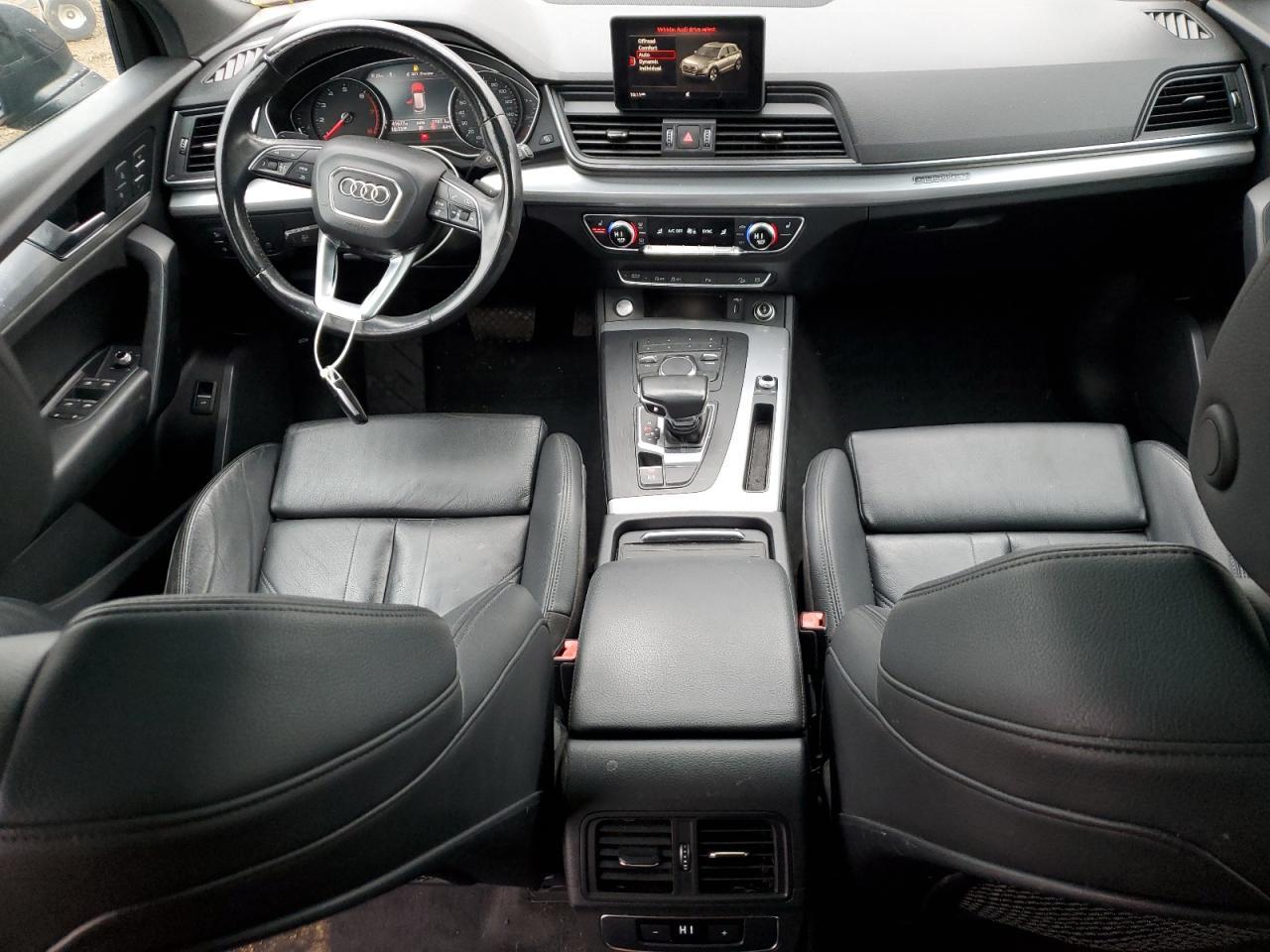 2020 AUDI Q5