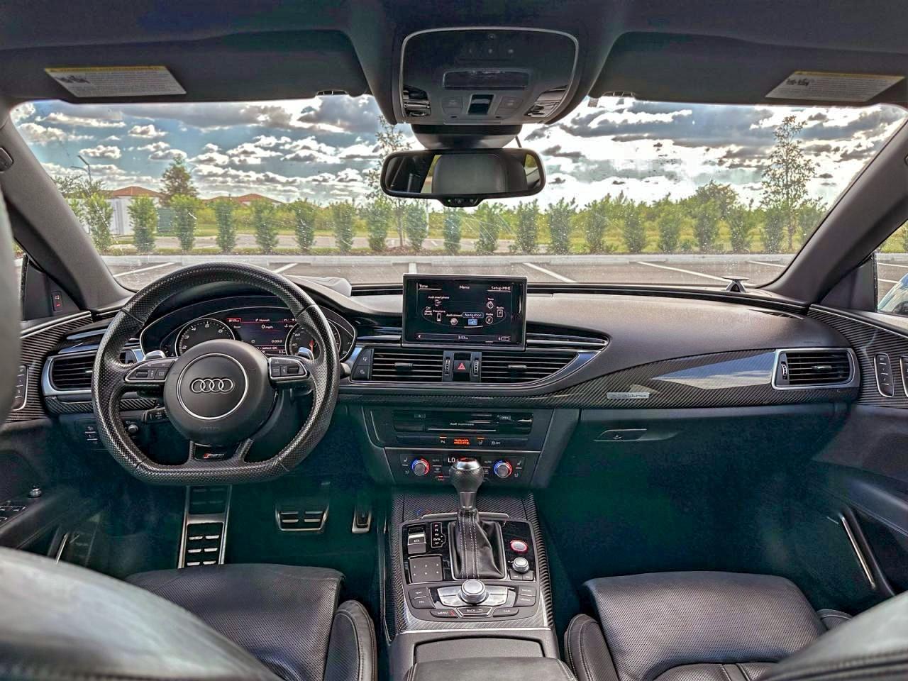 2017 AUDI RS7