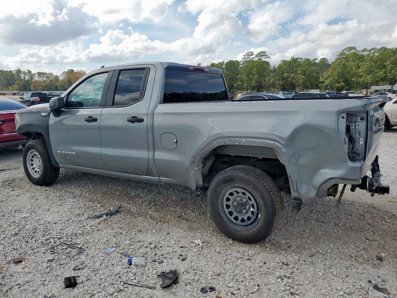 2024 GMC Sierra