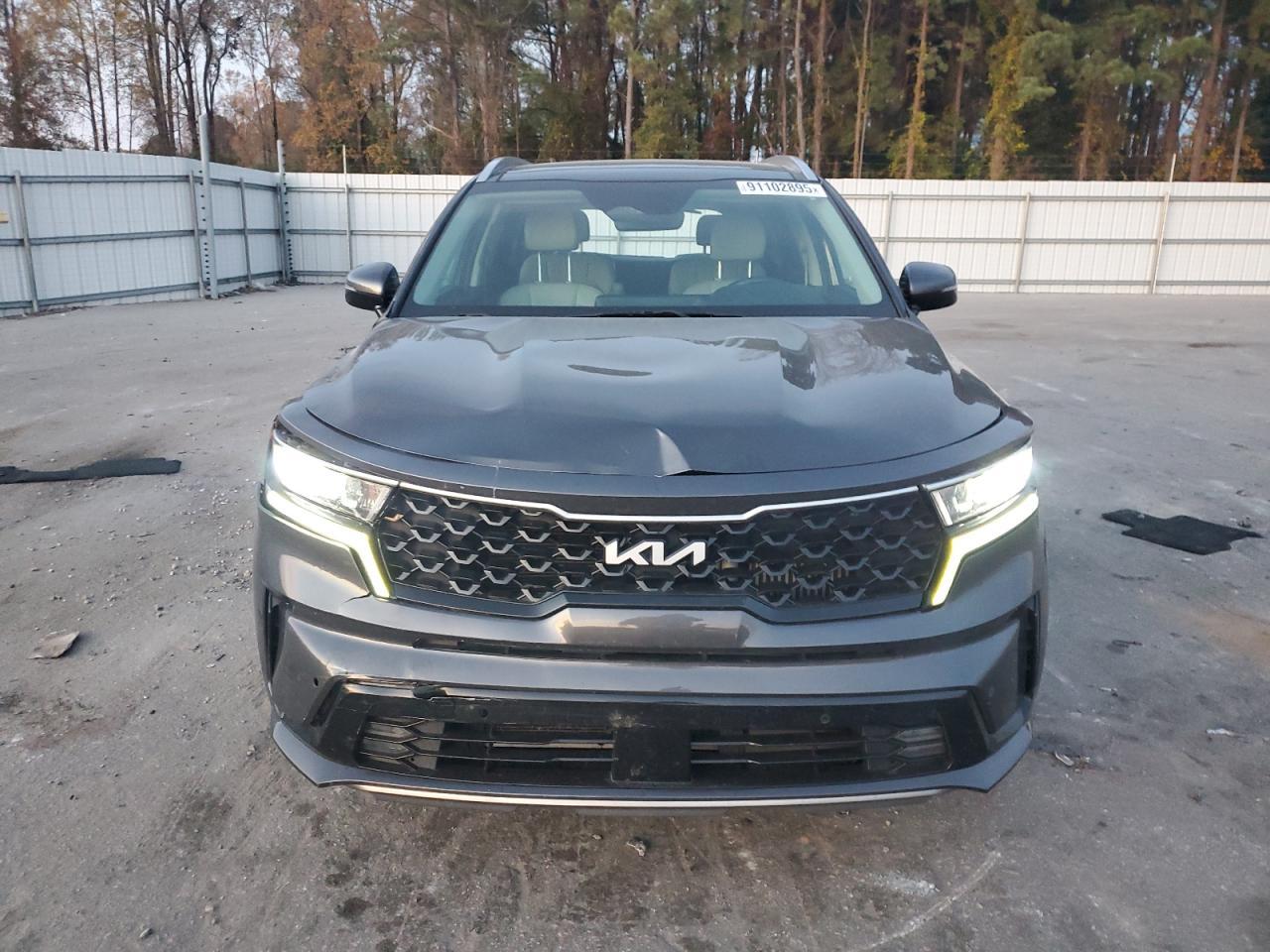 2022 KIA SORENTO