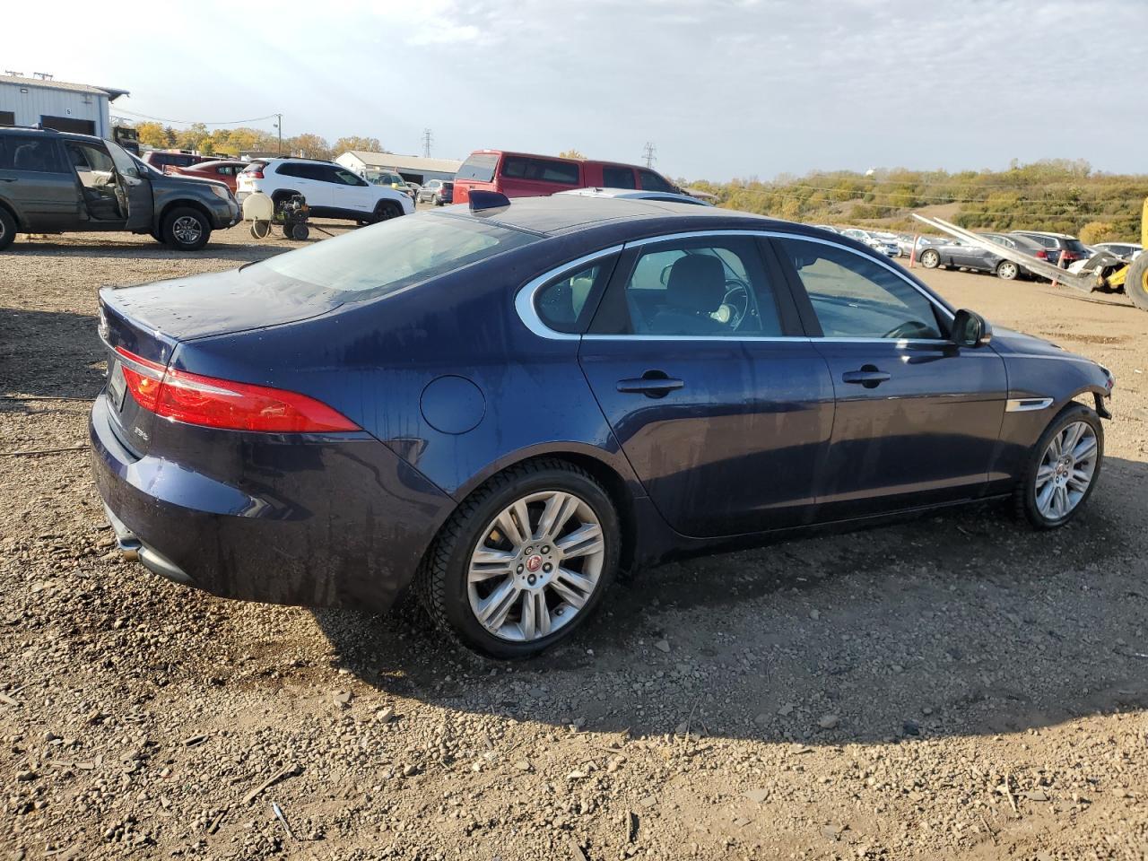 2016 JAGUAR XF