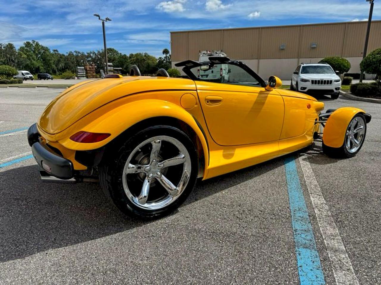 2002 CHRYSLER Prowler
