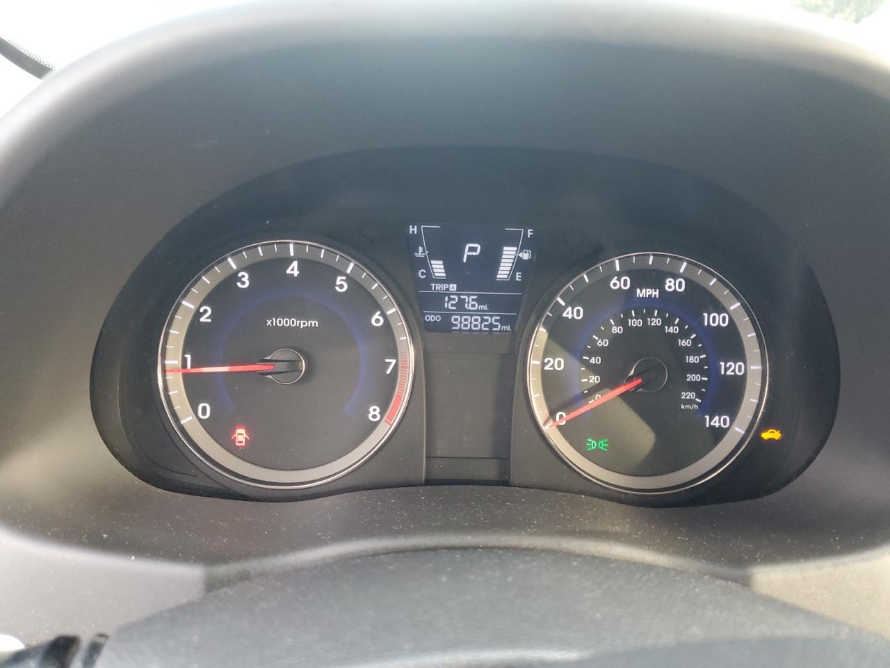 2013 HYUNDAI ACCENT