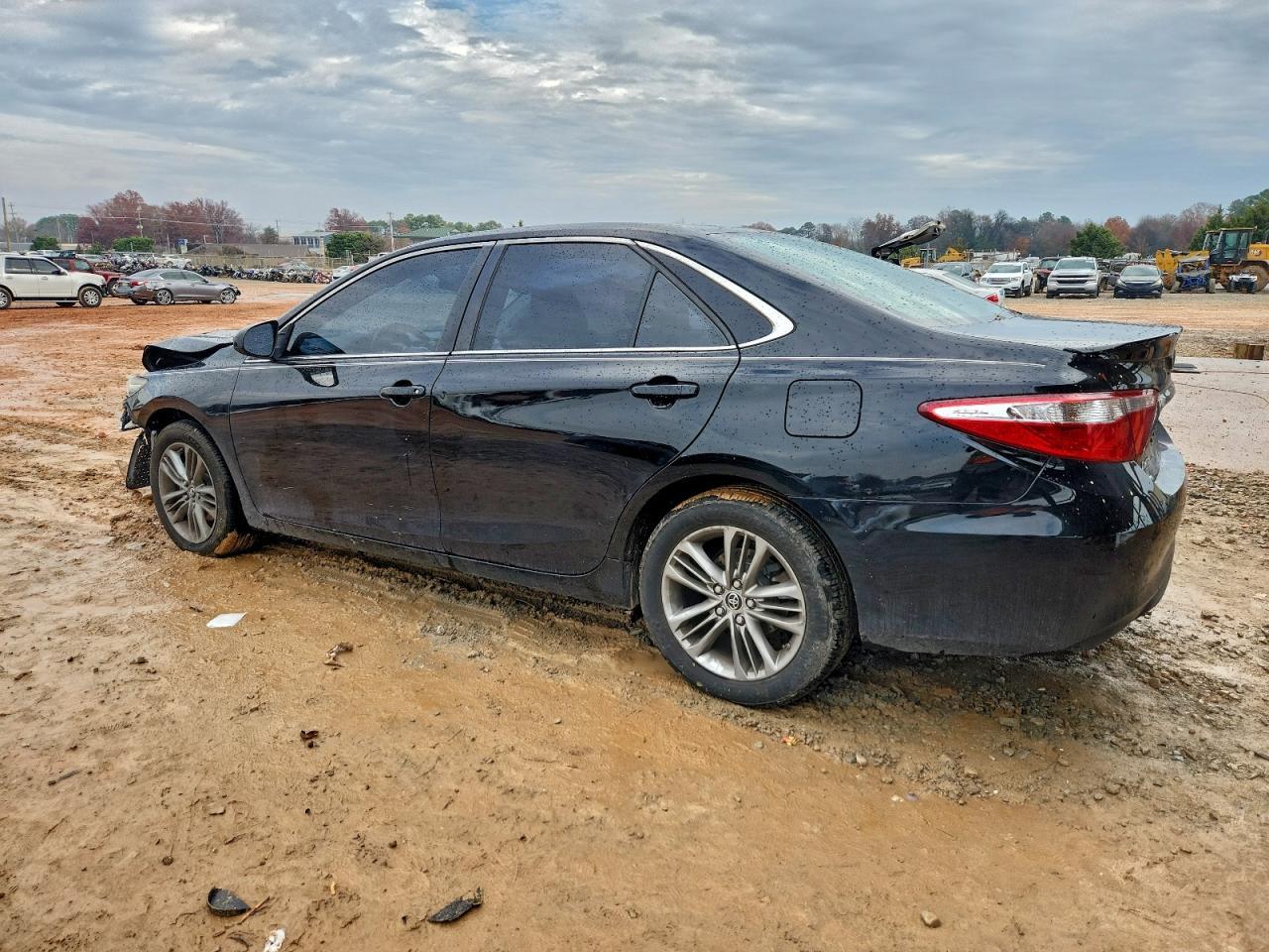 2015 TOYOTA CAMRY
