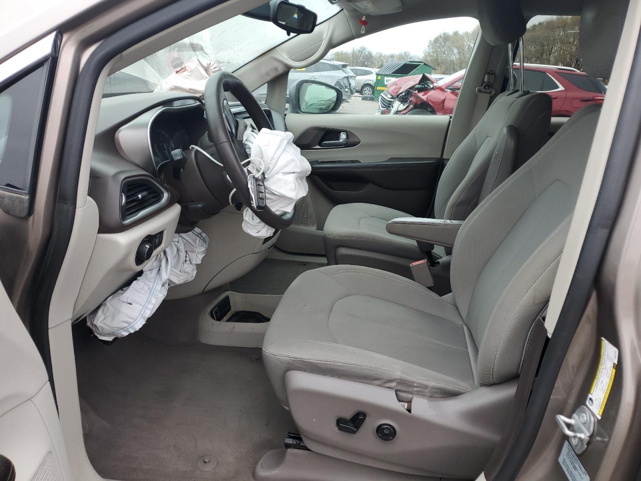 2017 CHRYSLER Pacifica