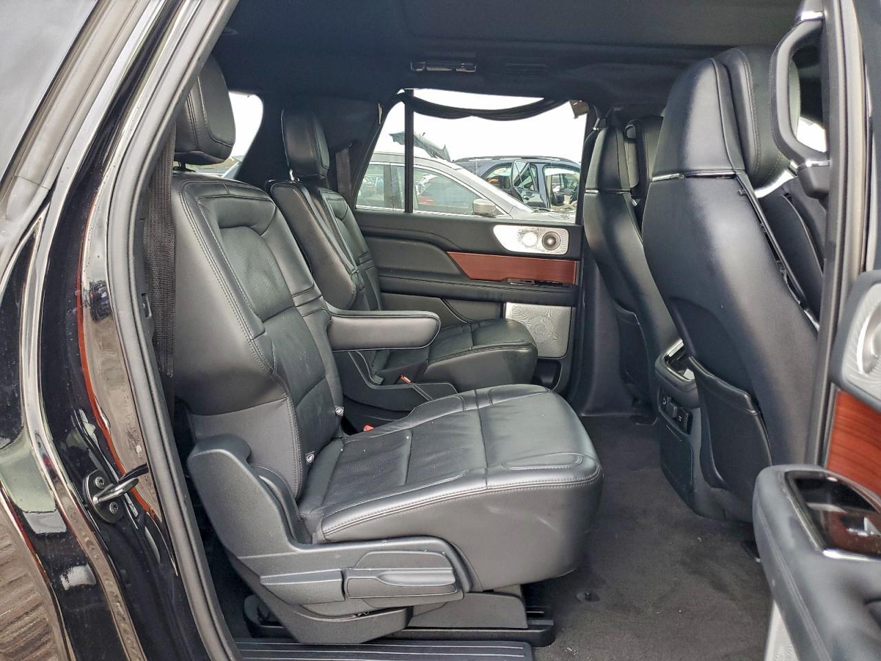 2023 LINCOLN Navigator