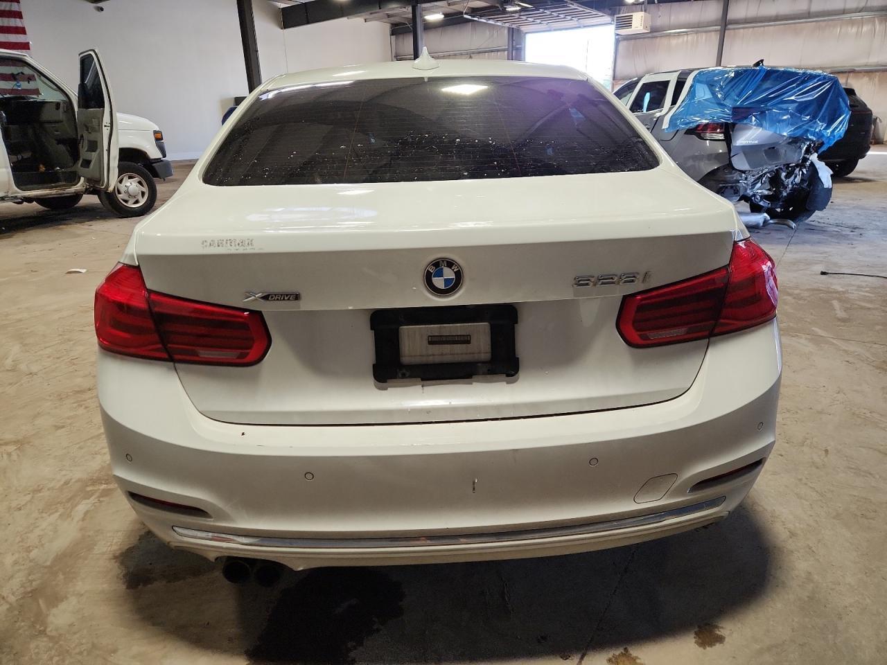 2016 BMW 3 SERIES
