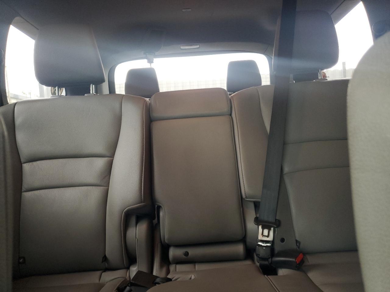 2017 HONDA PILOT