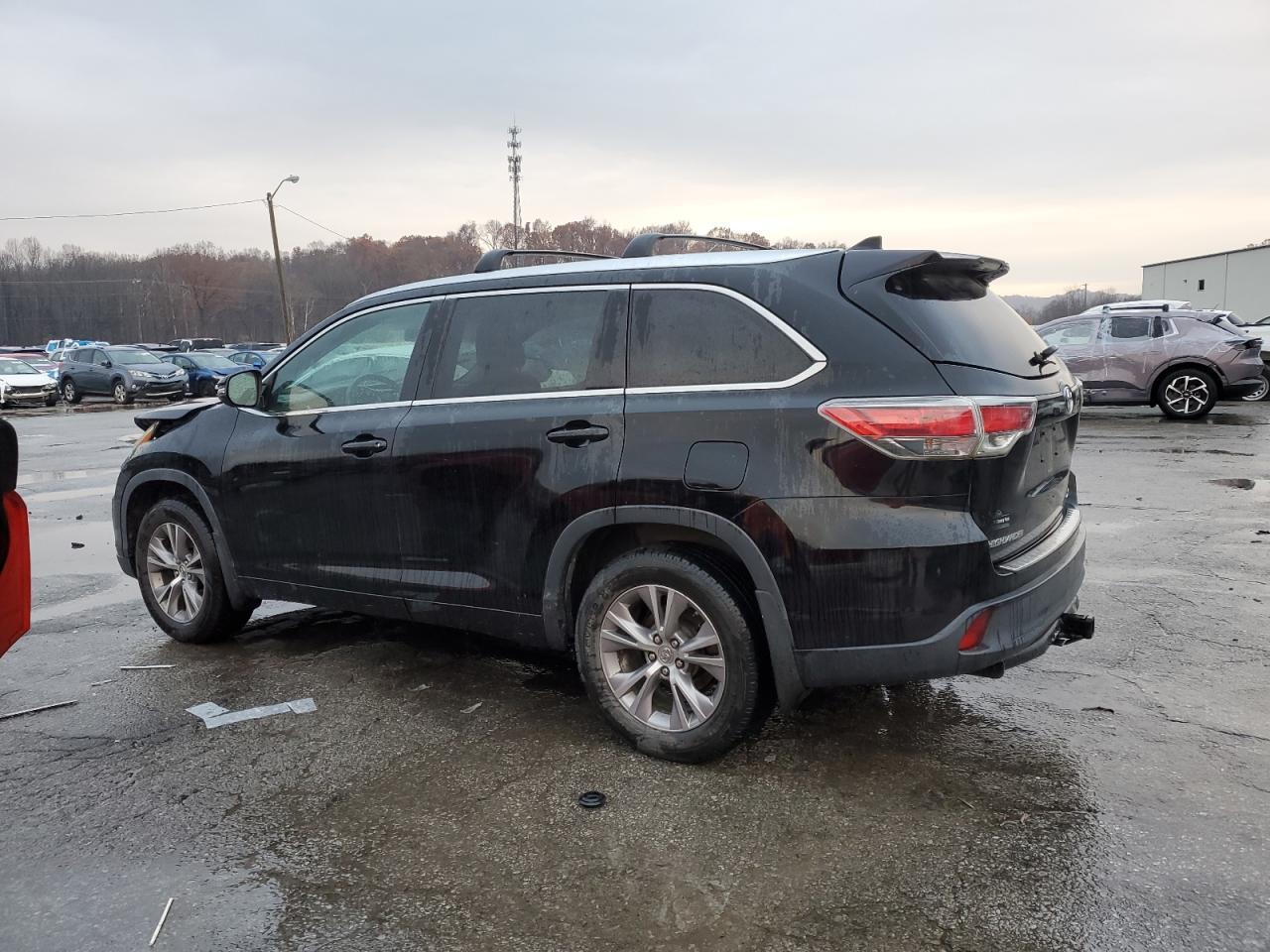 2015 TOYOTA HIGHLANDER