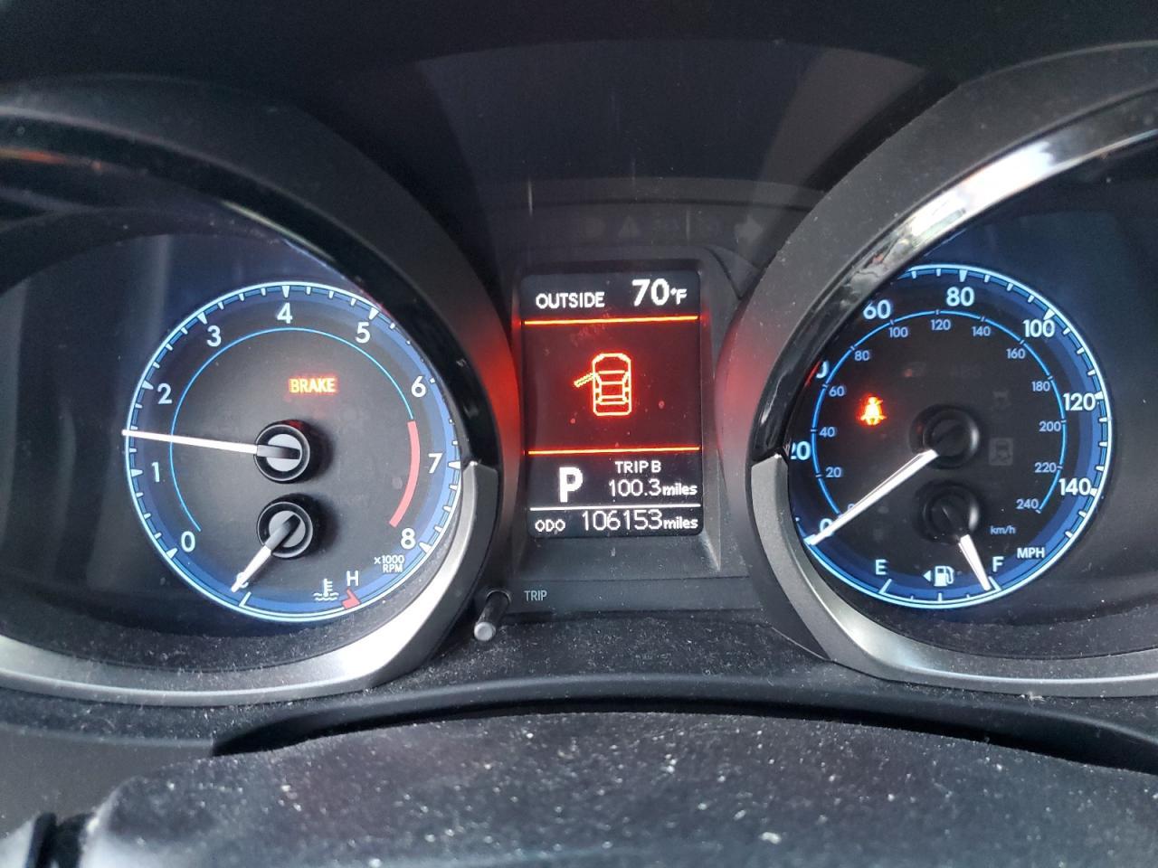 2015 TOYOTA COROLLA