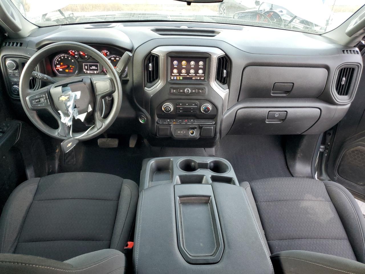 2023 CHEVROLET Silverado