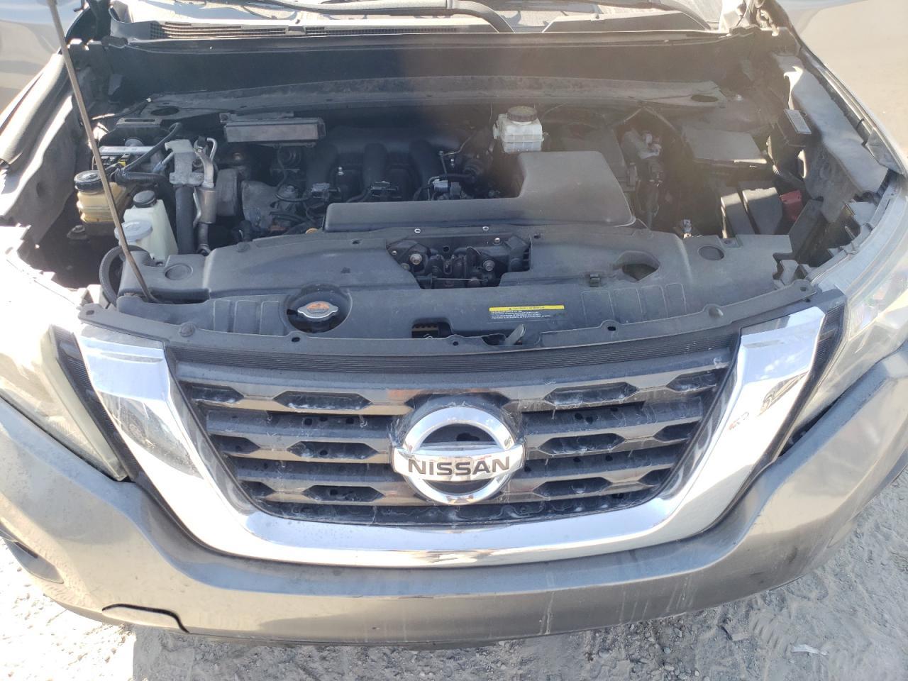 2017 NISSAN PATHFINDER