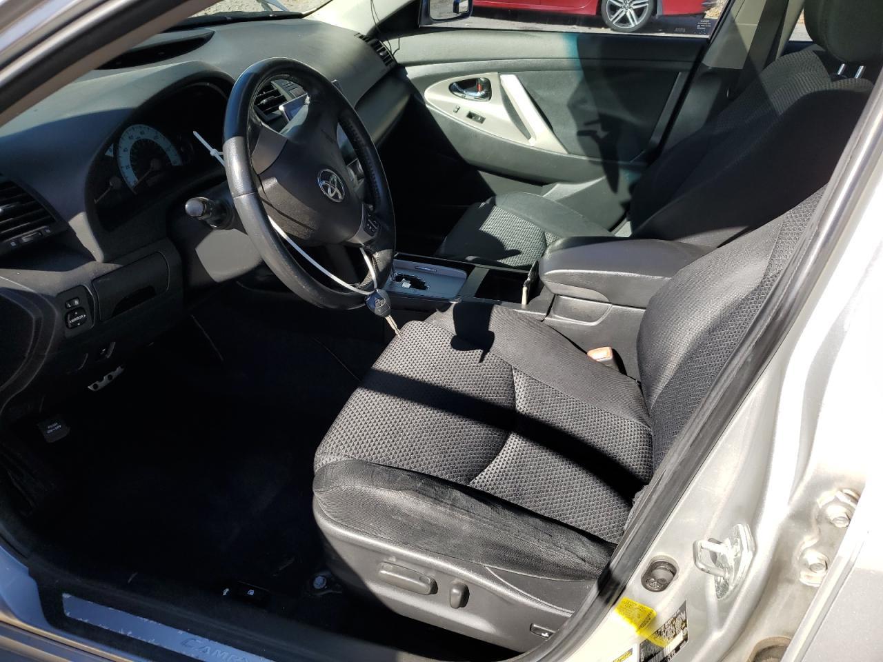 2011 TOYOTA CAMRY