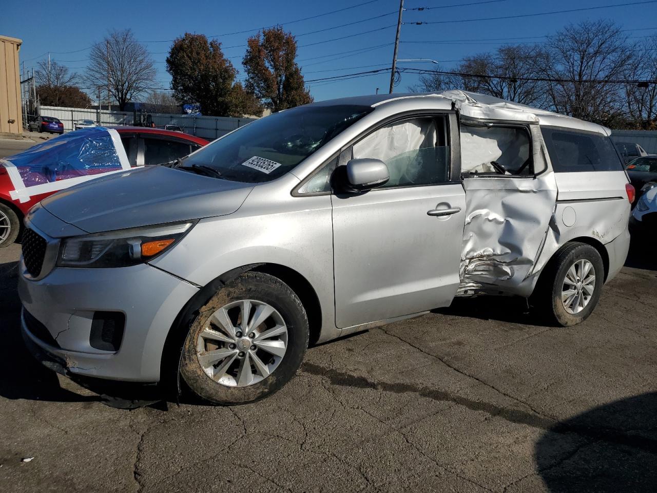 2018 KIA SEDONA