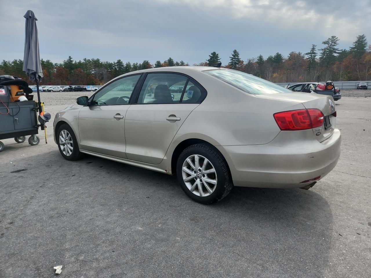 2012 VOLKSWAGEN JETTA